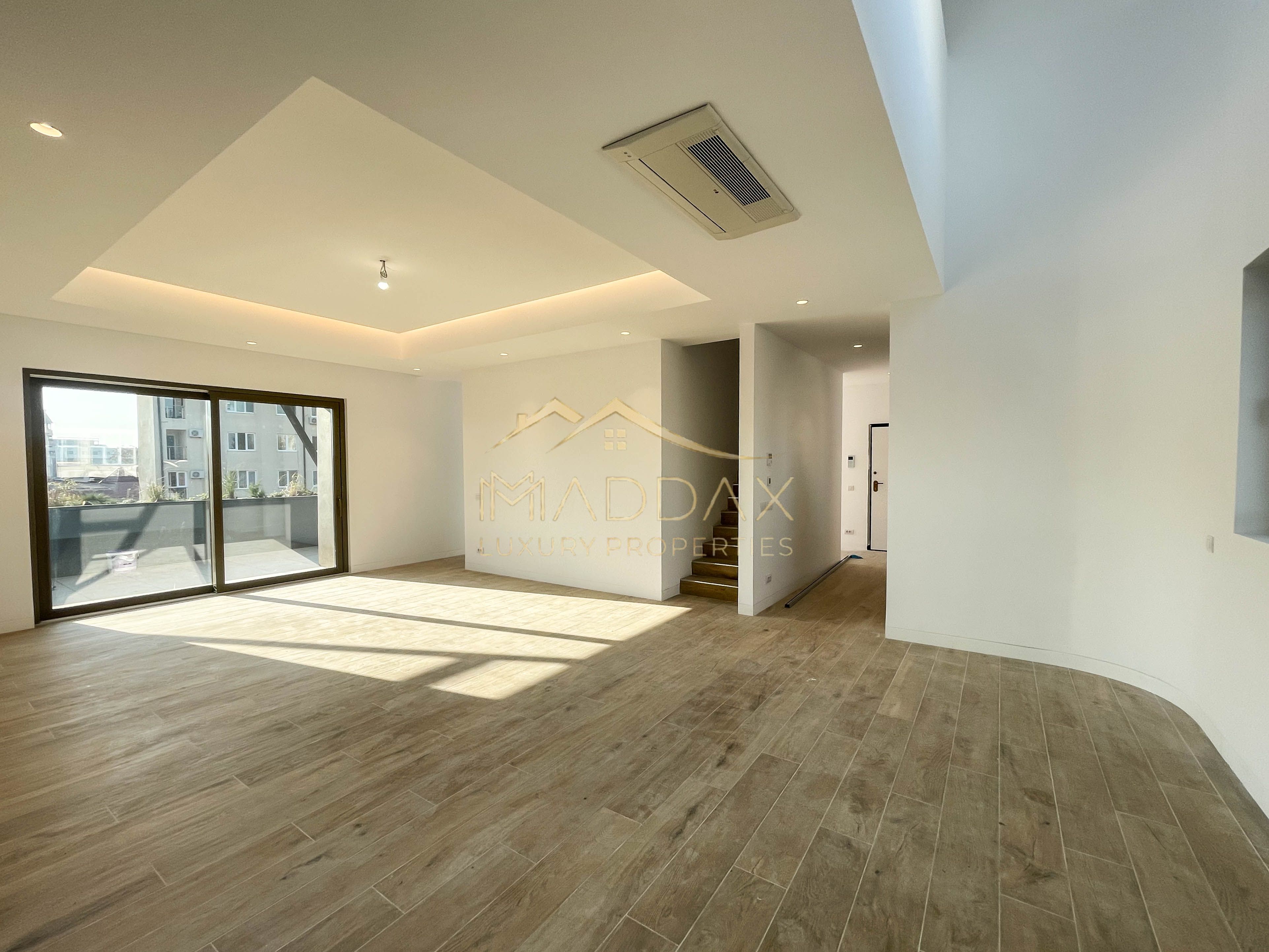 Impressive Penthouse-Triplex ** Green Building***/ 3 parking / Stefan Cel Mare — fotografia 2