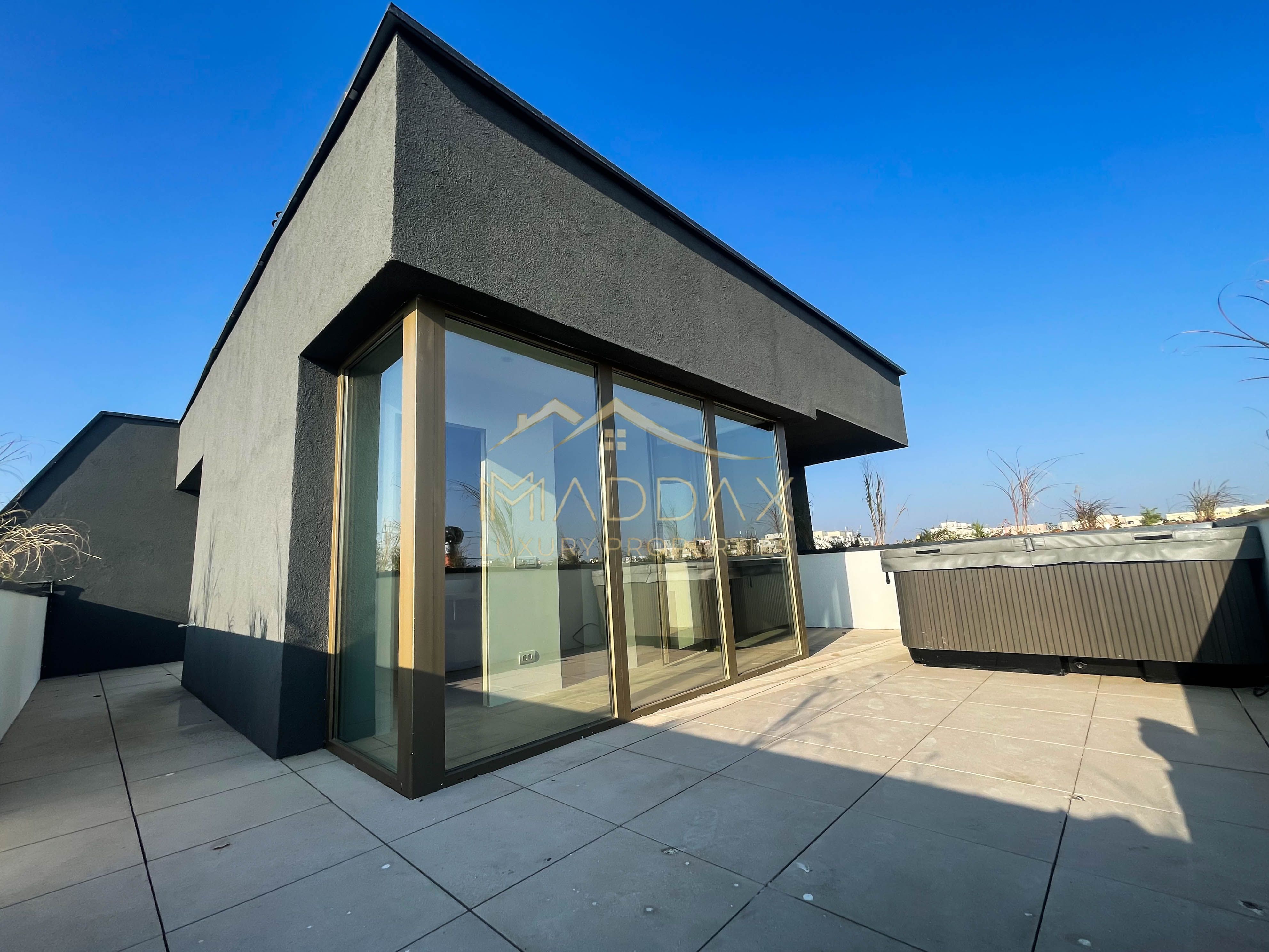 Impressive Penthouse-Triplex ** Green Building***/ 3 parking / Stefan Cel Mare — fotografia 4