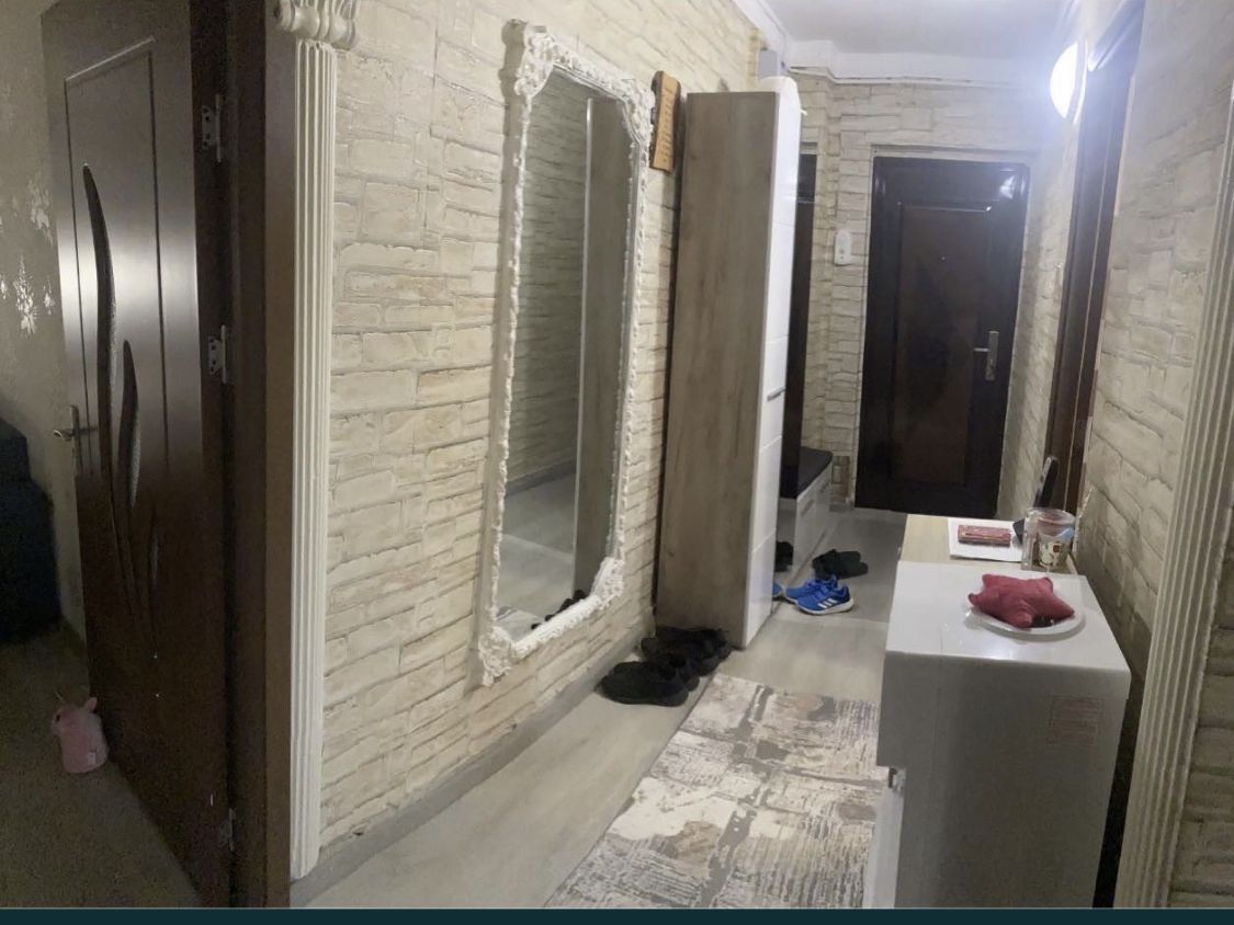 Vand apartament 2 camere zona Anda — fotografia 5