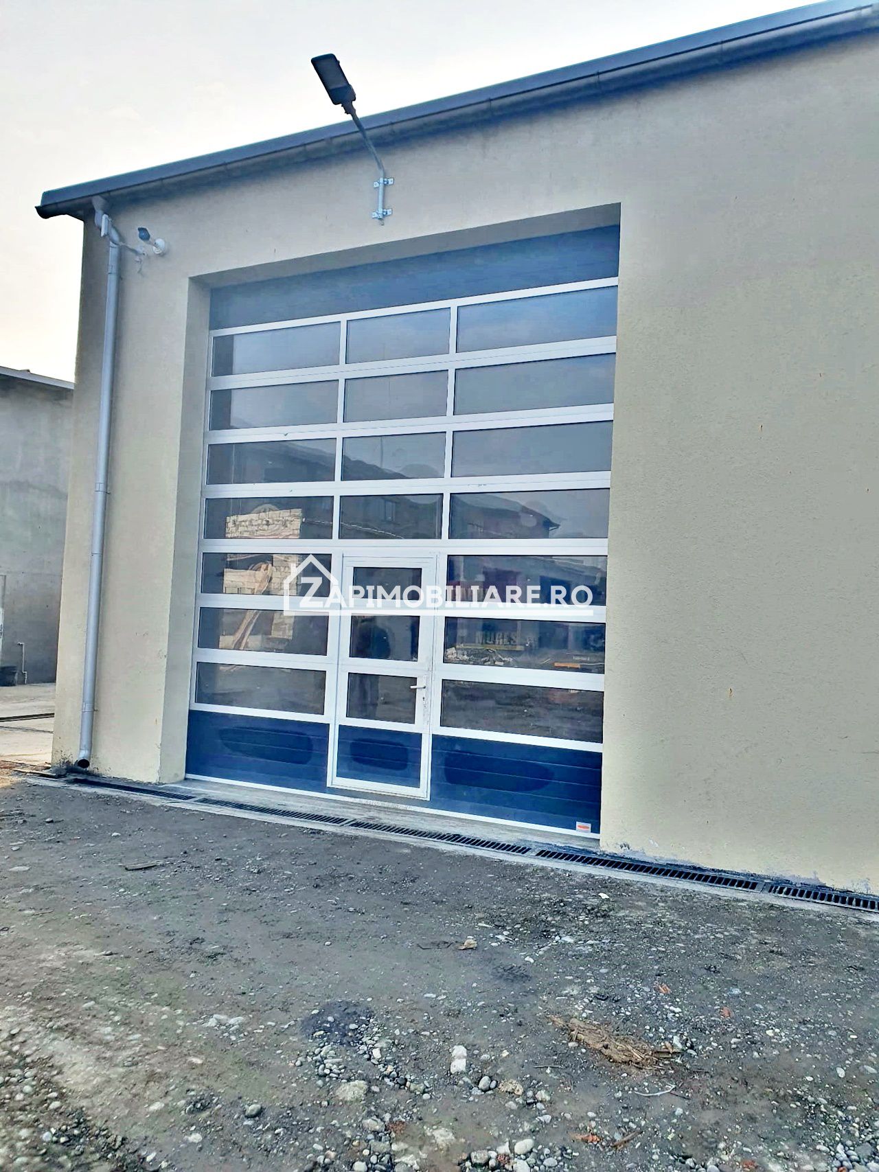 Hale la parter cu parcare privată 100 mp utili Budiului — fotografia 3