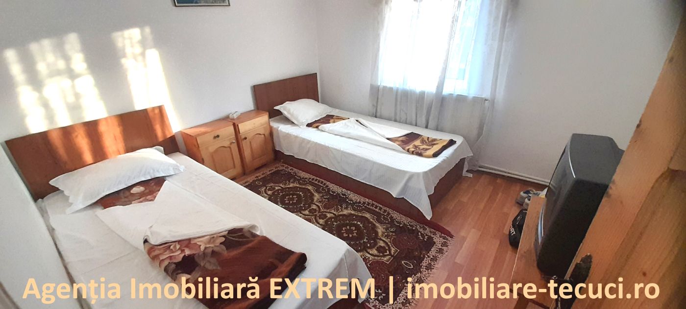 Pensiune, restaurant, bar, iaz, păstrăvărie, în Gidigeni, jud. Galaţi — fotografia 11