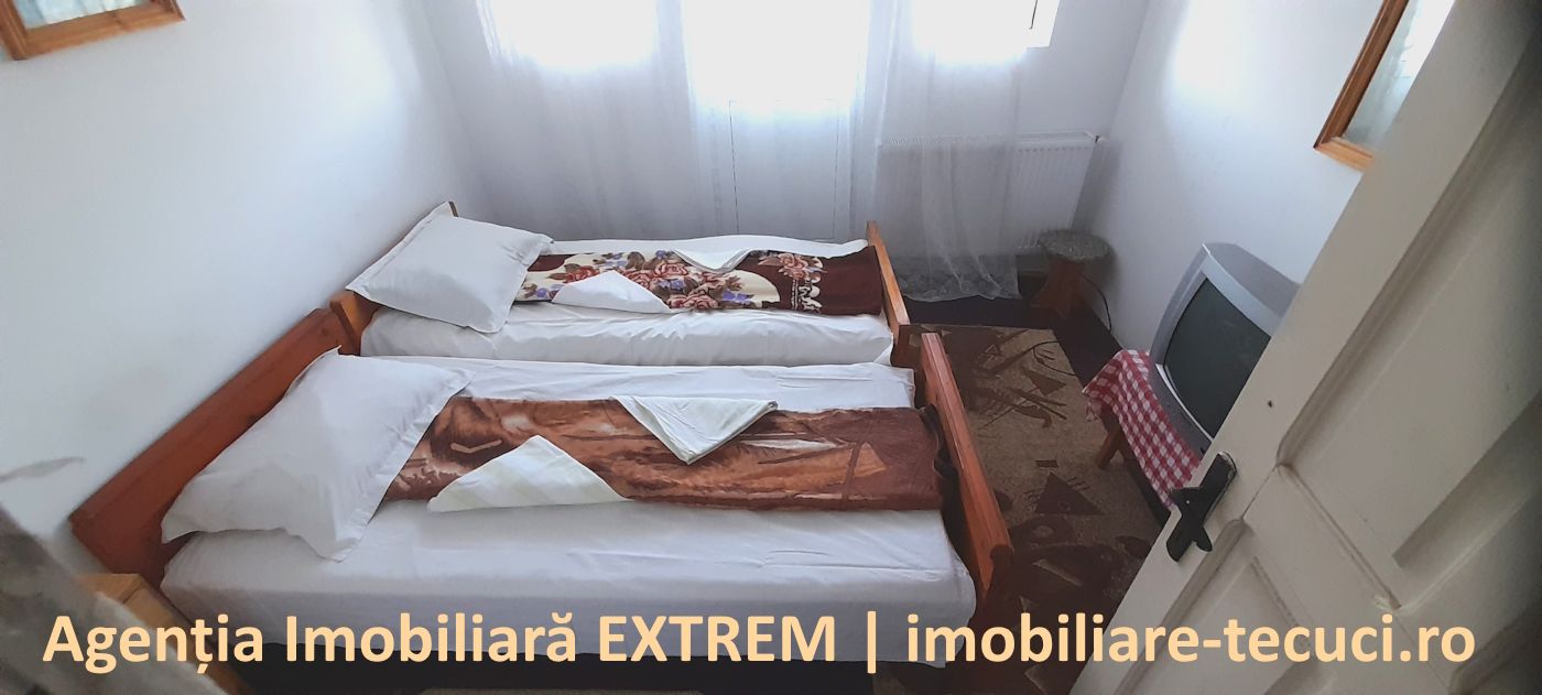 Pensiune, restaurant, bar, iaz, păstrăvărie, în Gidigeni, jud. Galaţi — fotografia 8