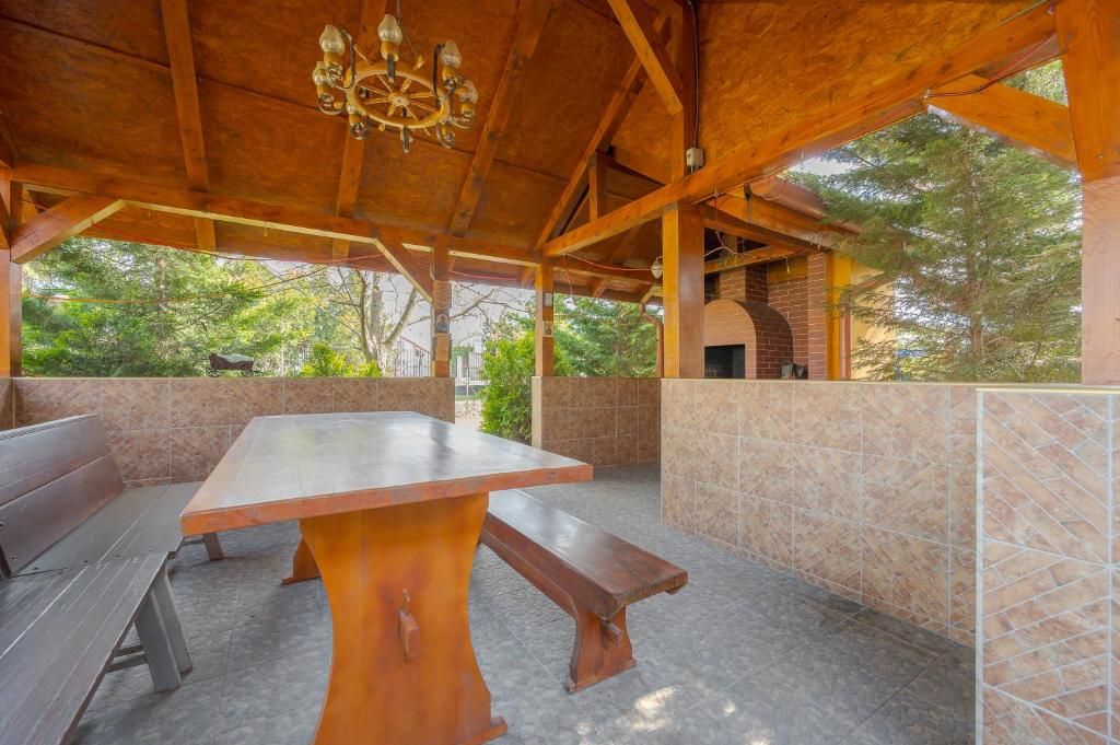 Complex turistic pe un domeniu de 5.375 mp | Sânmartin — fotografia 12