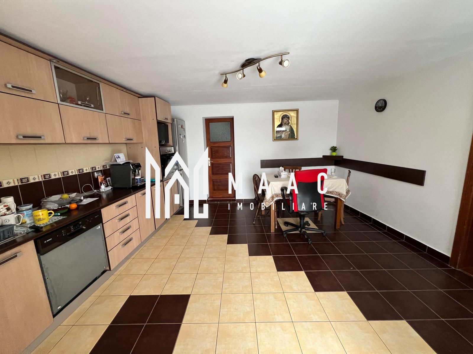 Pensiune + Casa | 626 MPU | Selimbar — fotografia 31