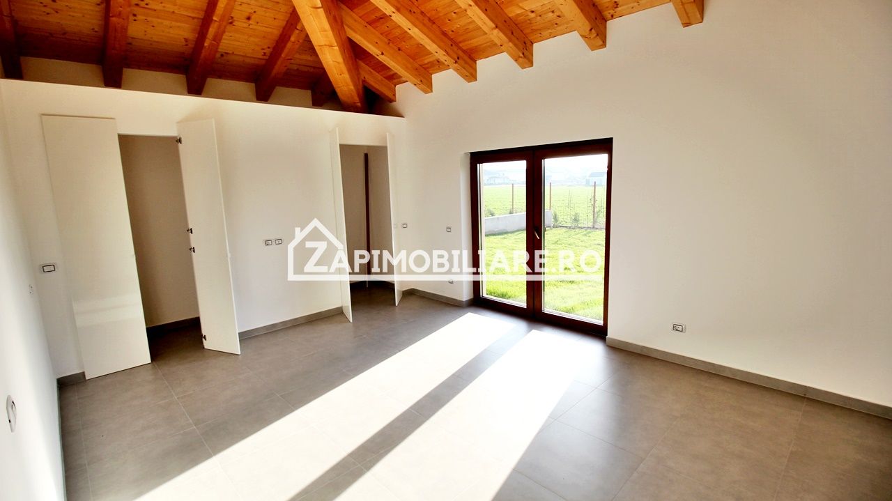 Casa 4 camere,177mp,600mp teren,gard, pavaj,gazon 0%comision — fotografia 5