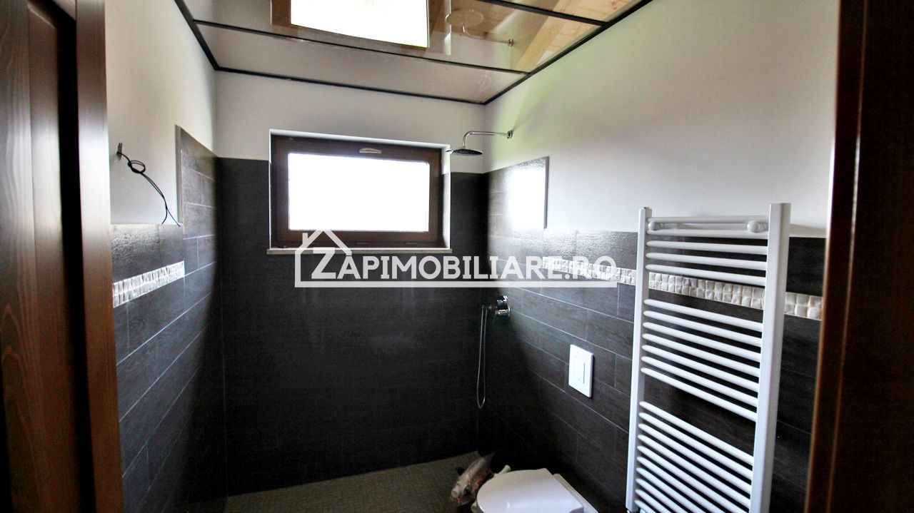 Casa 4 camere,177mp,600mp teren,gard, pavaj,gazon 0%comision — fotografia 7