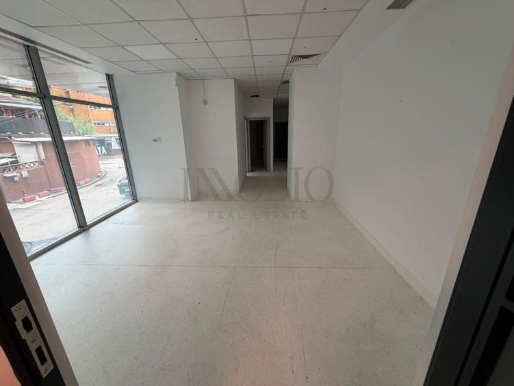 Spațiu 100 MP | Vizavi de IBM Campus Regie | Parcare — fotografia 4