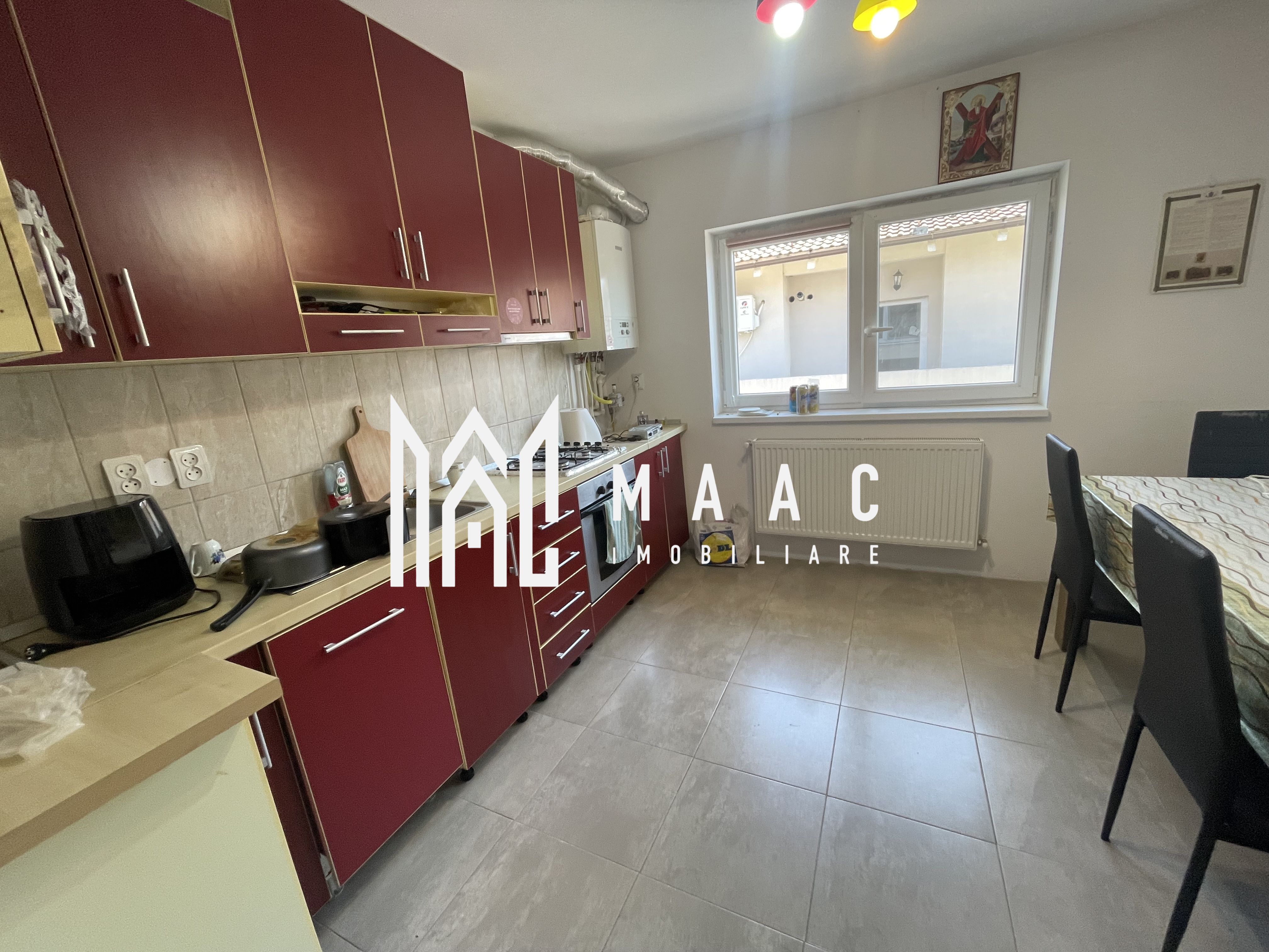 Apartament de vânzare Sibiu | 2 camere | balcon, parcare — fotografia 3