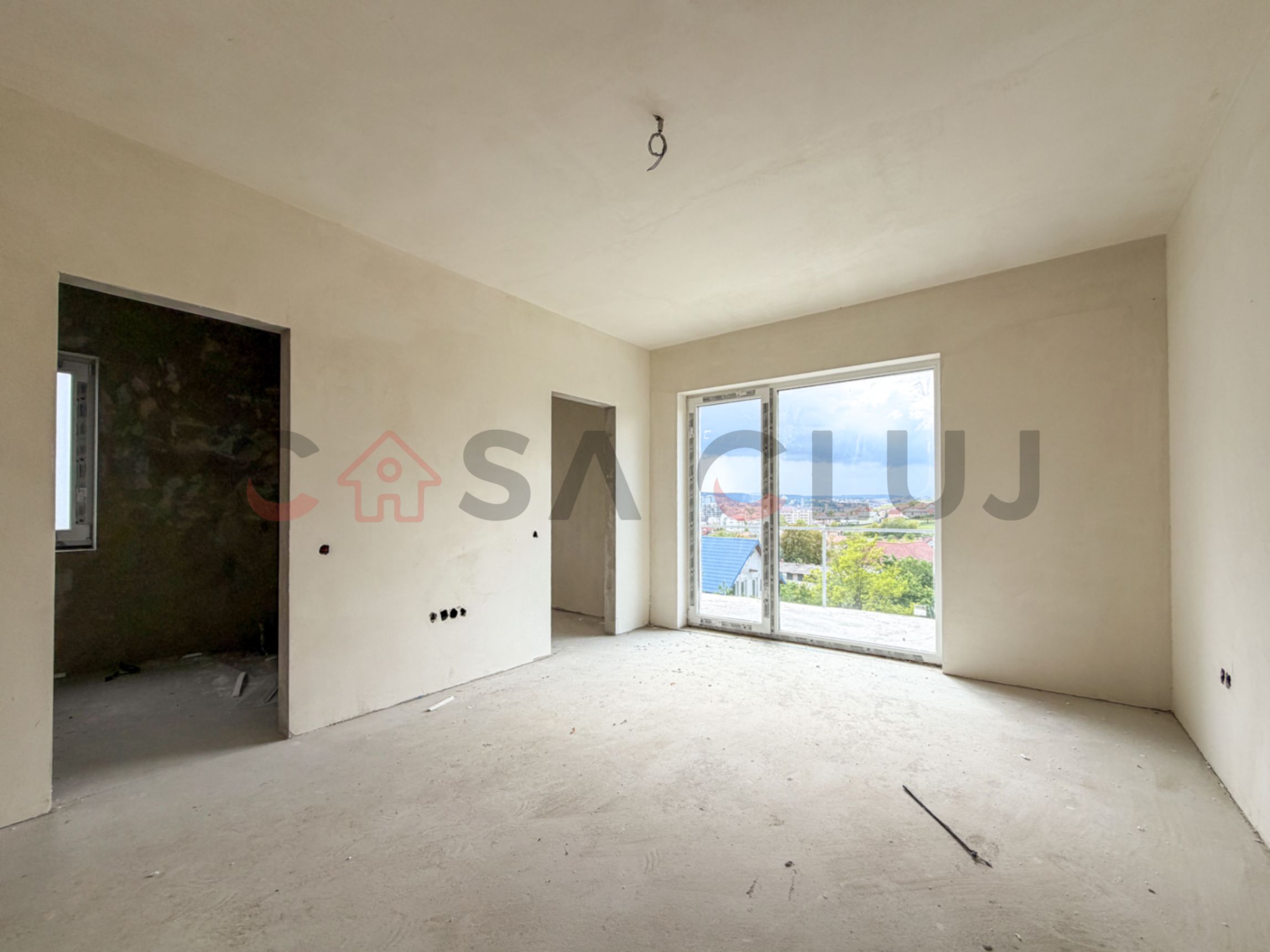 Casa cu 6 camere, zona Auchan Iris! — fotografia 7