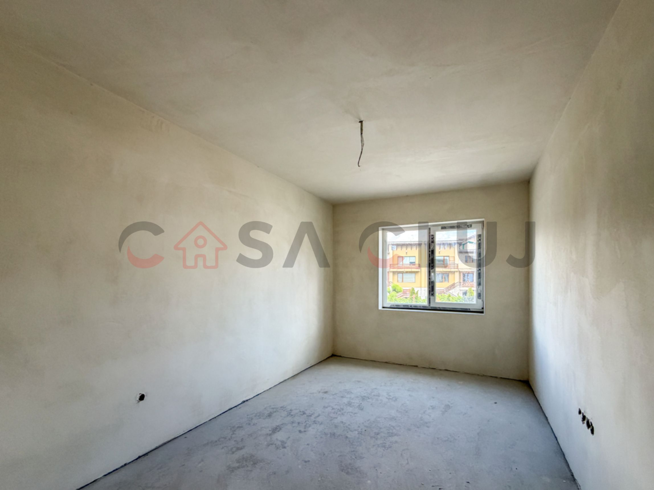 Casa cu 6 camere, zona Auchan Iris! — fotografia 9