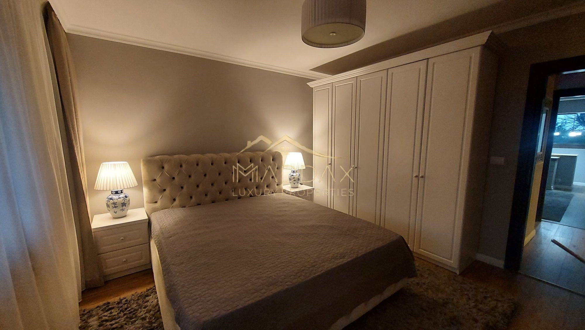 Bulevardul Libertății Nr. 1 – Ultra-Central Premium |  3 Camere Decomandat — fotografia 3