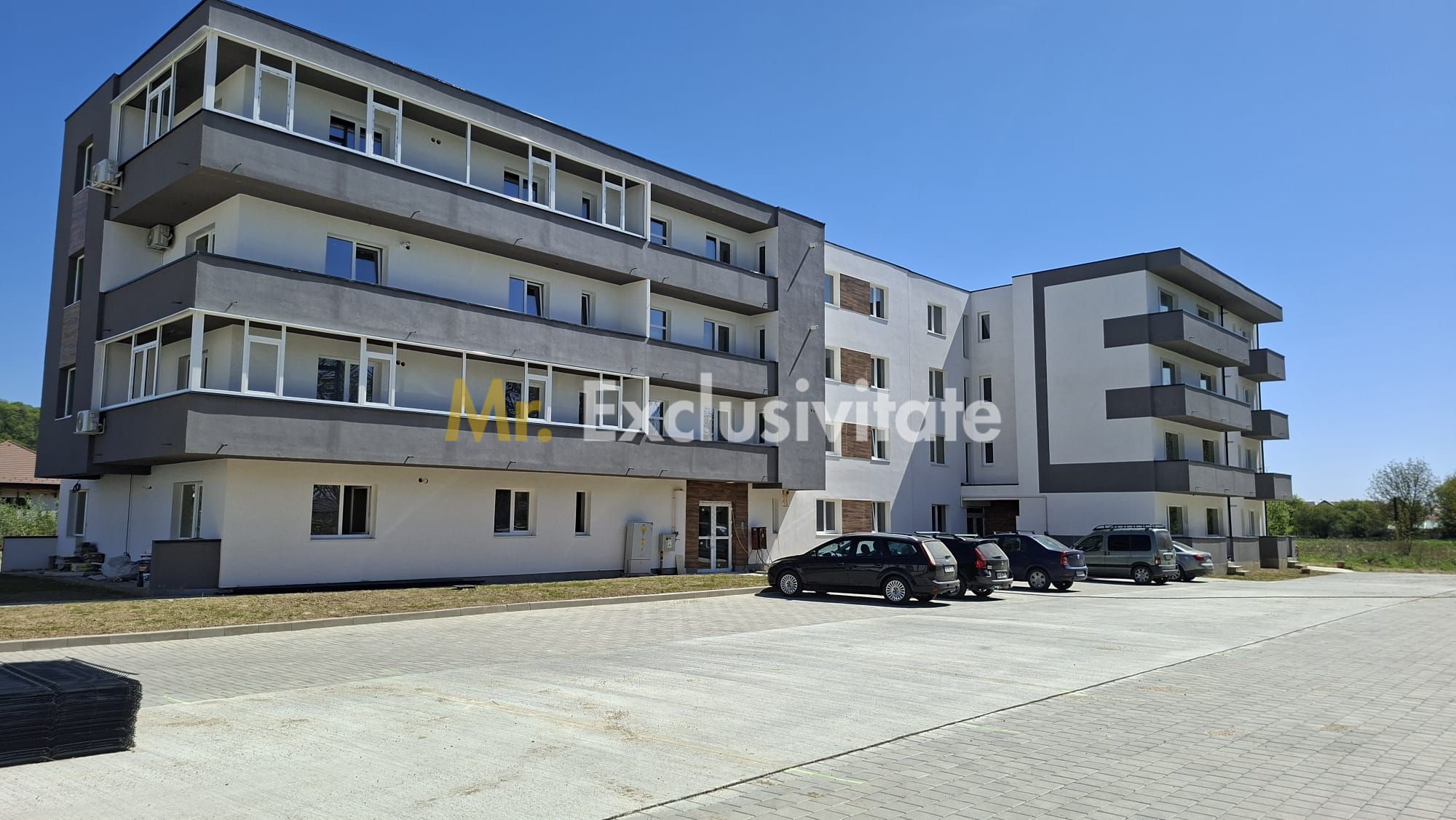 Apartament 2 camere Bloc nou loc de parcare Cavalerului Residence — fotografia 3