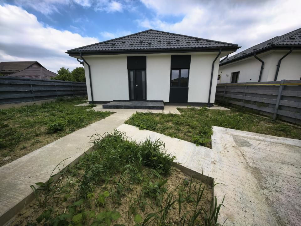 Casă individuală 3 camere 2 bai 313 mp teren Lunca Cetațuii — fotografia 4