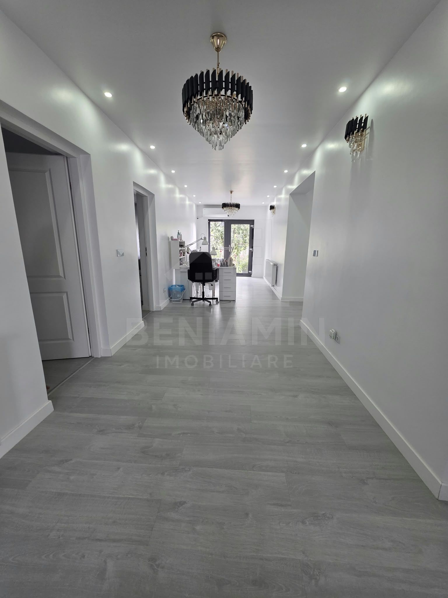 Casa de vanzare in Romanesti cu teren 1200mp mobilata utilata — fotografia 16