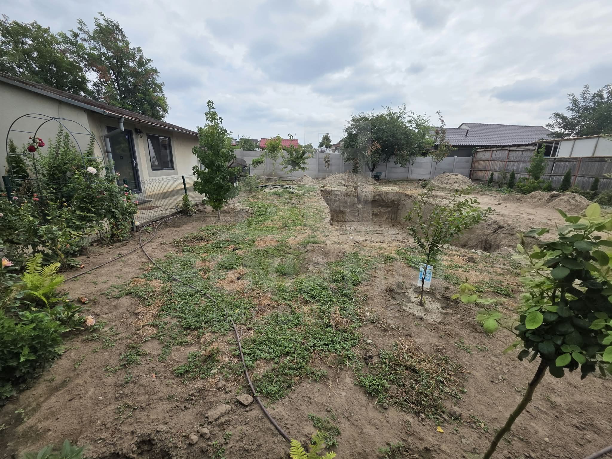 Casa de vanzare in Romanesti cu teren 1200mp mobilata utilata — fotografia 6
