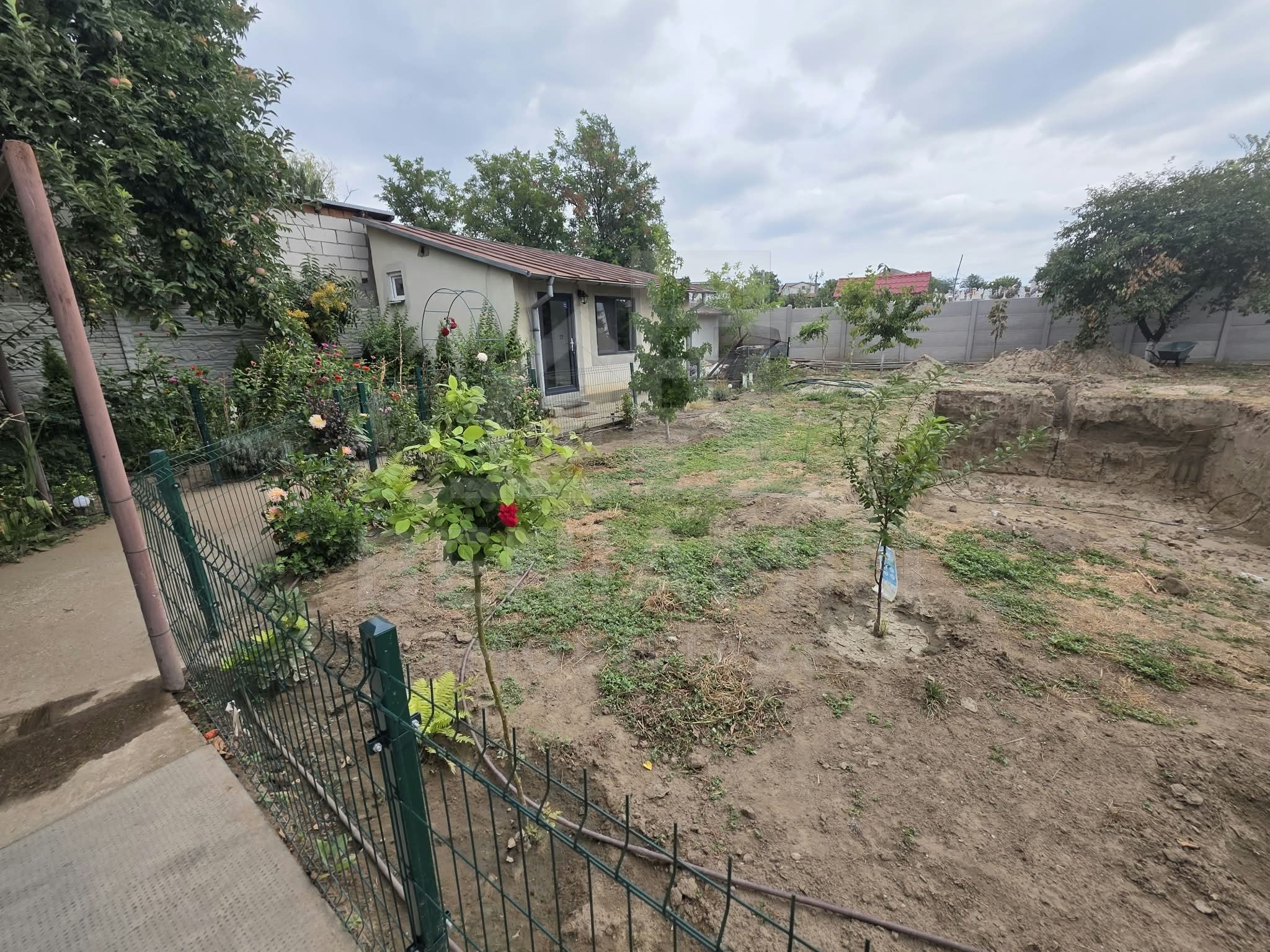 Casa de vanzare in Romanesti cu teren 1200mp mobilata utilata — fotografia 9