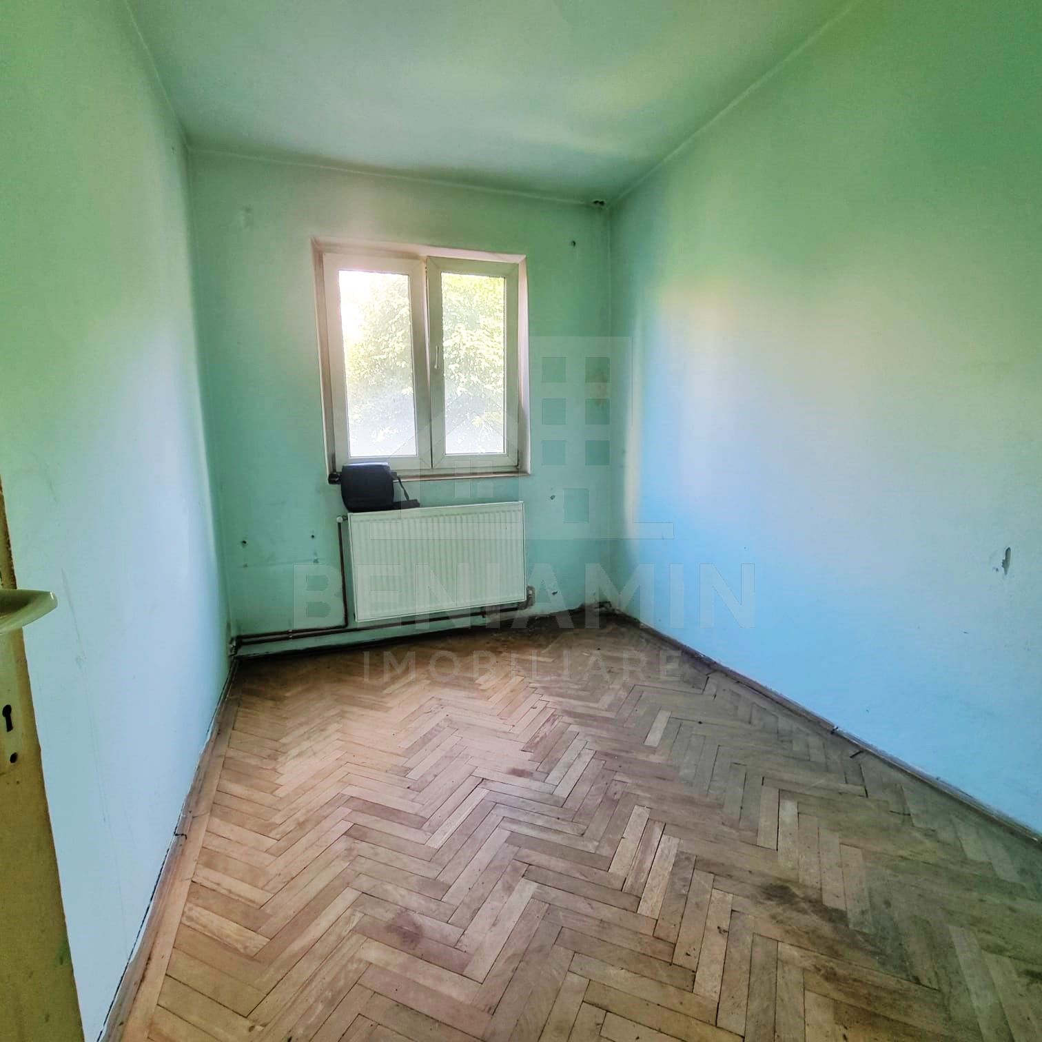 3 Camere- Etaj 1- Centrala Proprie- Florilor/Vlahuta — fotografia 3