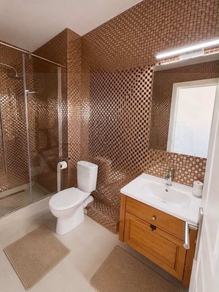 Apartament 3 camere Borhanci | 70 mp | 2 balcoane | Parcare inclusă — fotografia 4