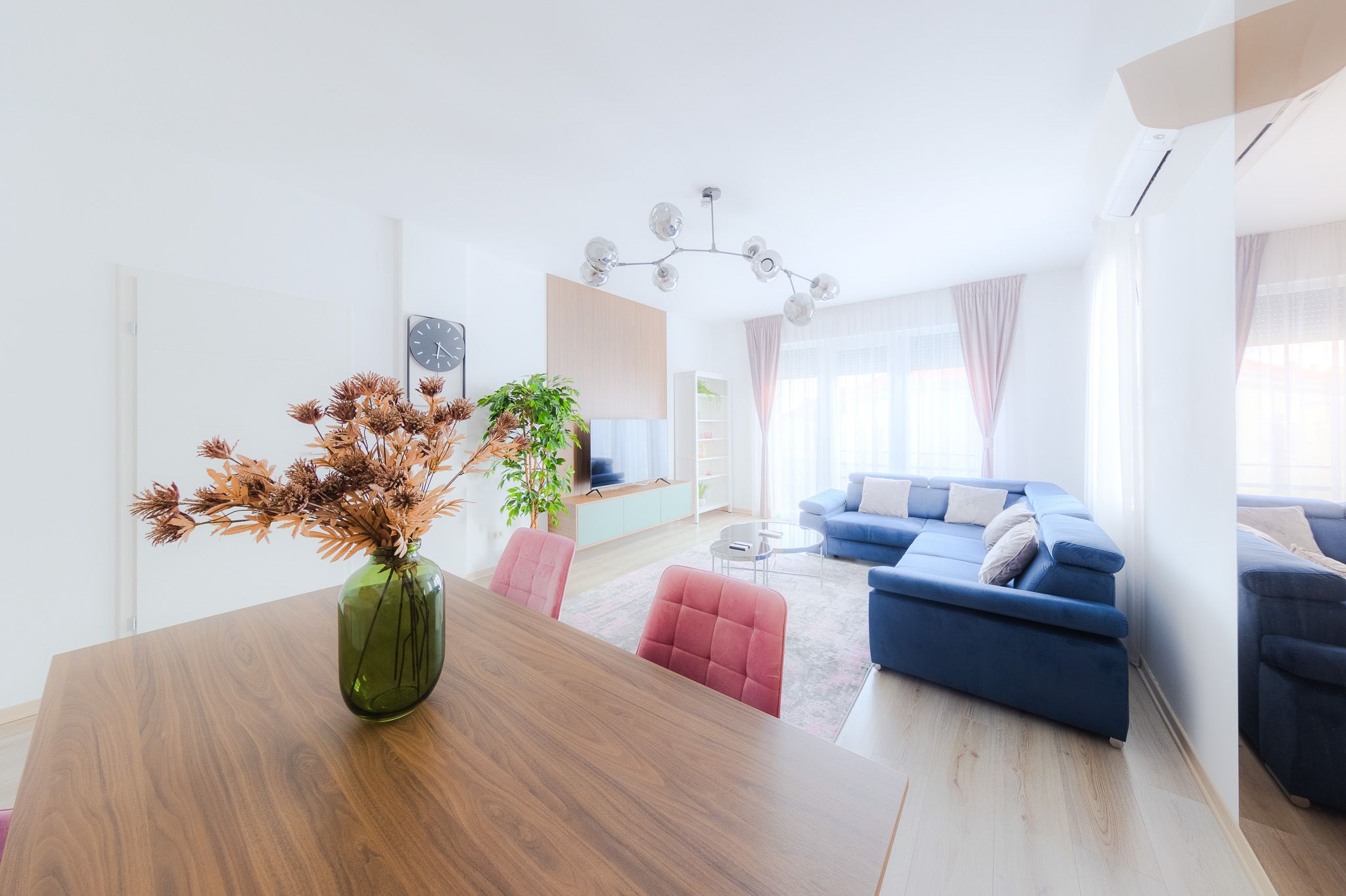 Apartament 3 camere, ultracentral, Oradea. 287 000 E. Comision 0 — fotografia 15