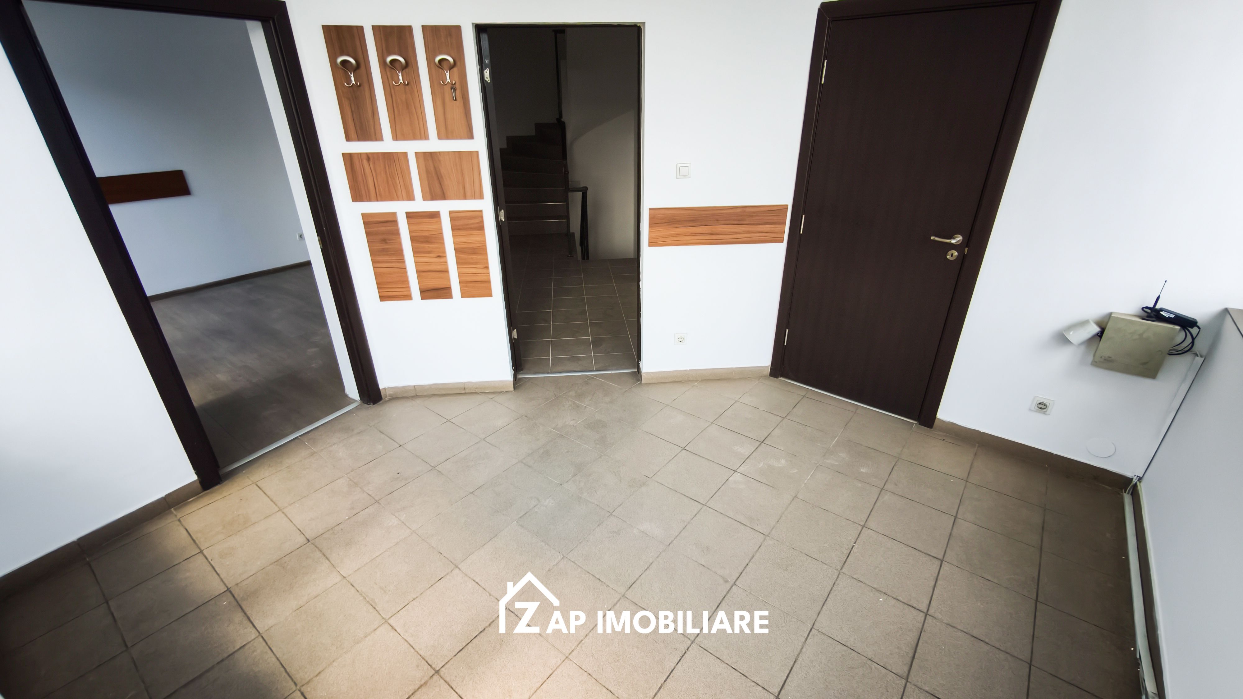 Cazare Muncitori - 10 incaperi - 5 băi - 1 bucătărie — fotografia 5