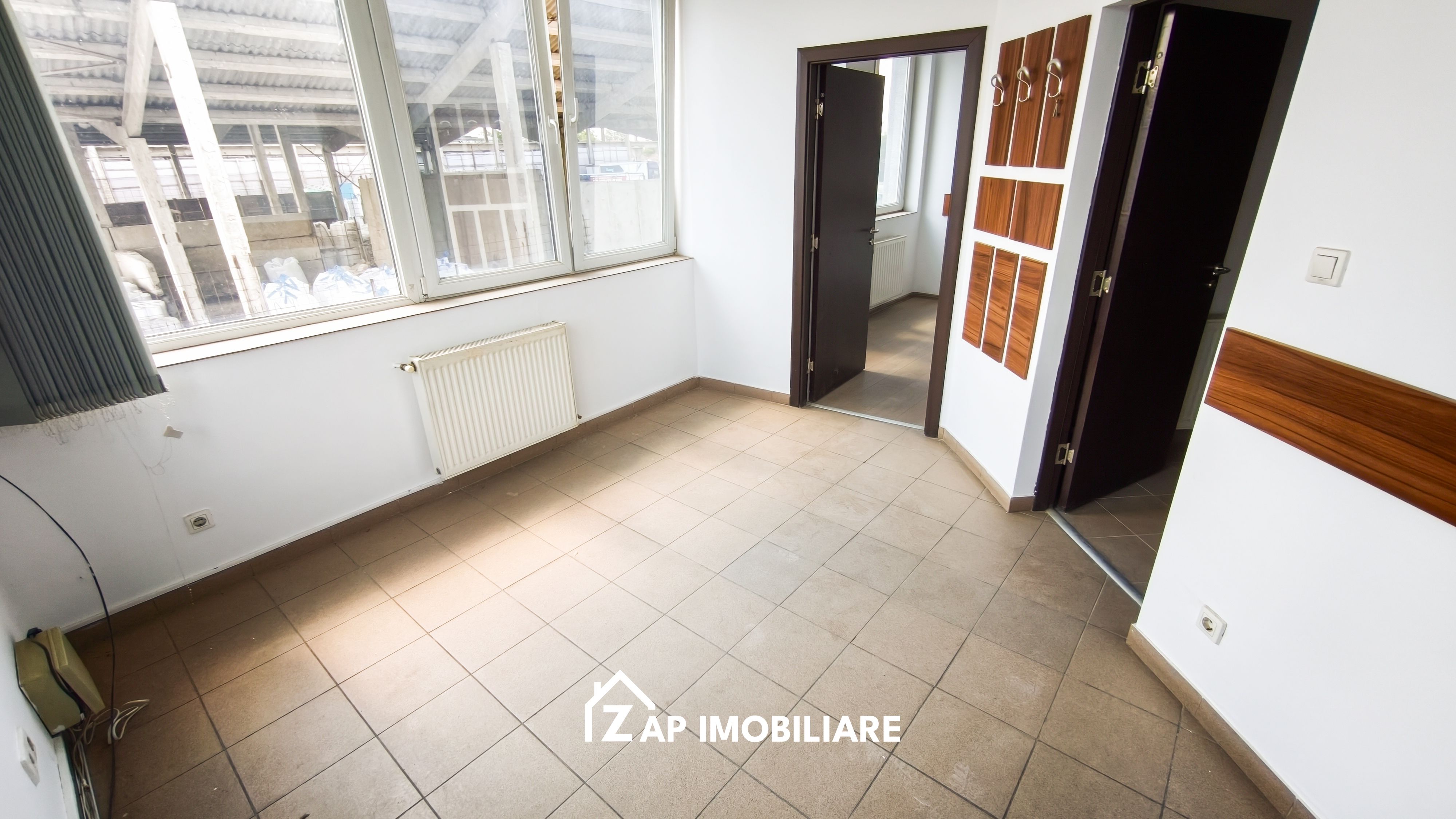 Cazare Muncitori - 10 incaperi - 5 băi - 1 bucătărie — fotografia 6