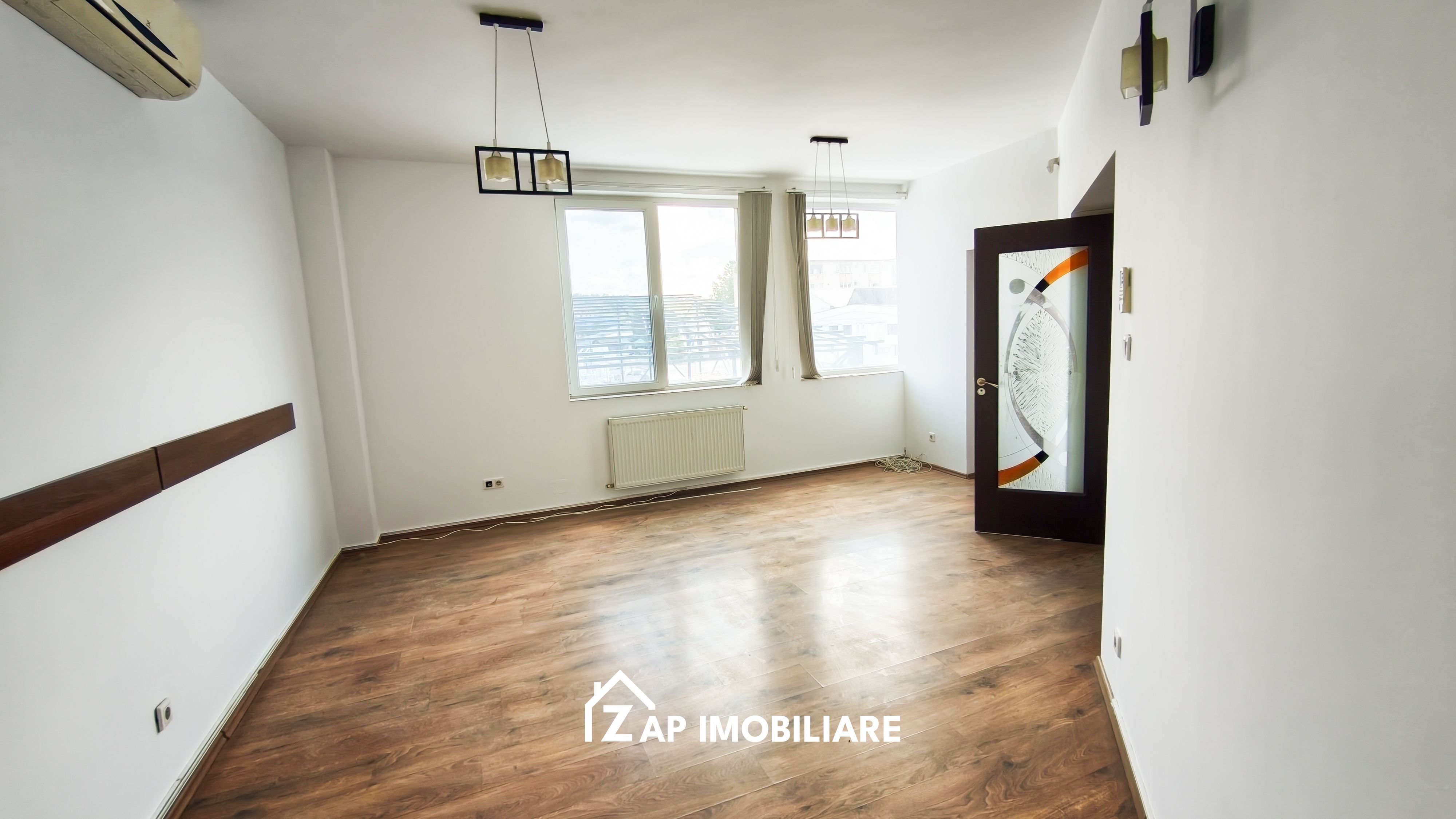 Cazare Muncitori - 10 incaperi - 5 băi - 1 bucătărie — fotografia 8