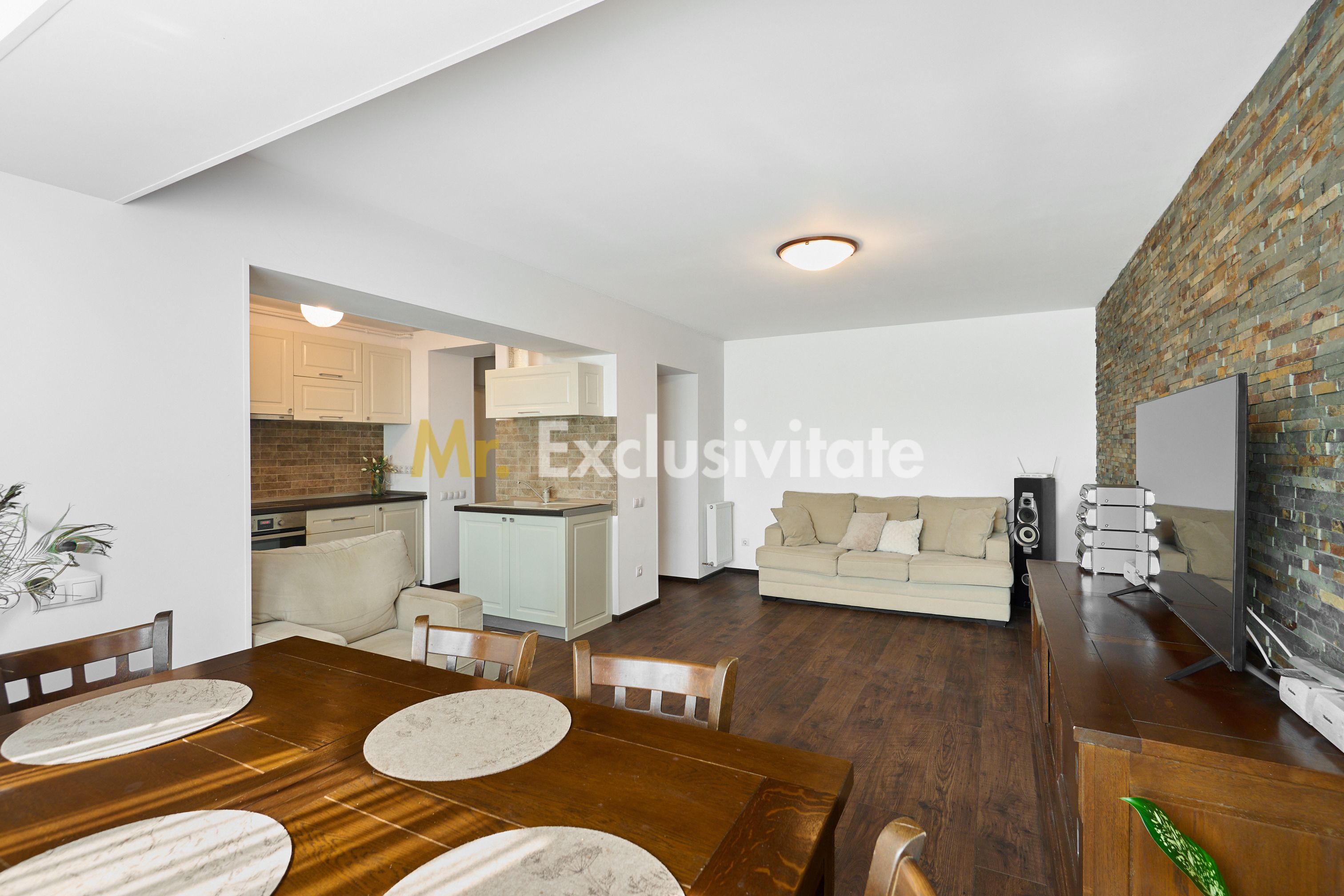 Apartament cu 3 camere în blocul Mobilux, Piața Vasile Milea — fotografia 8