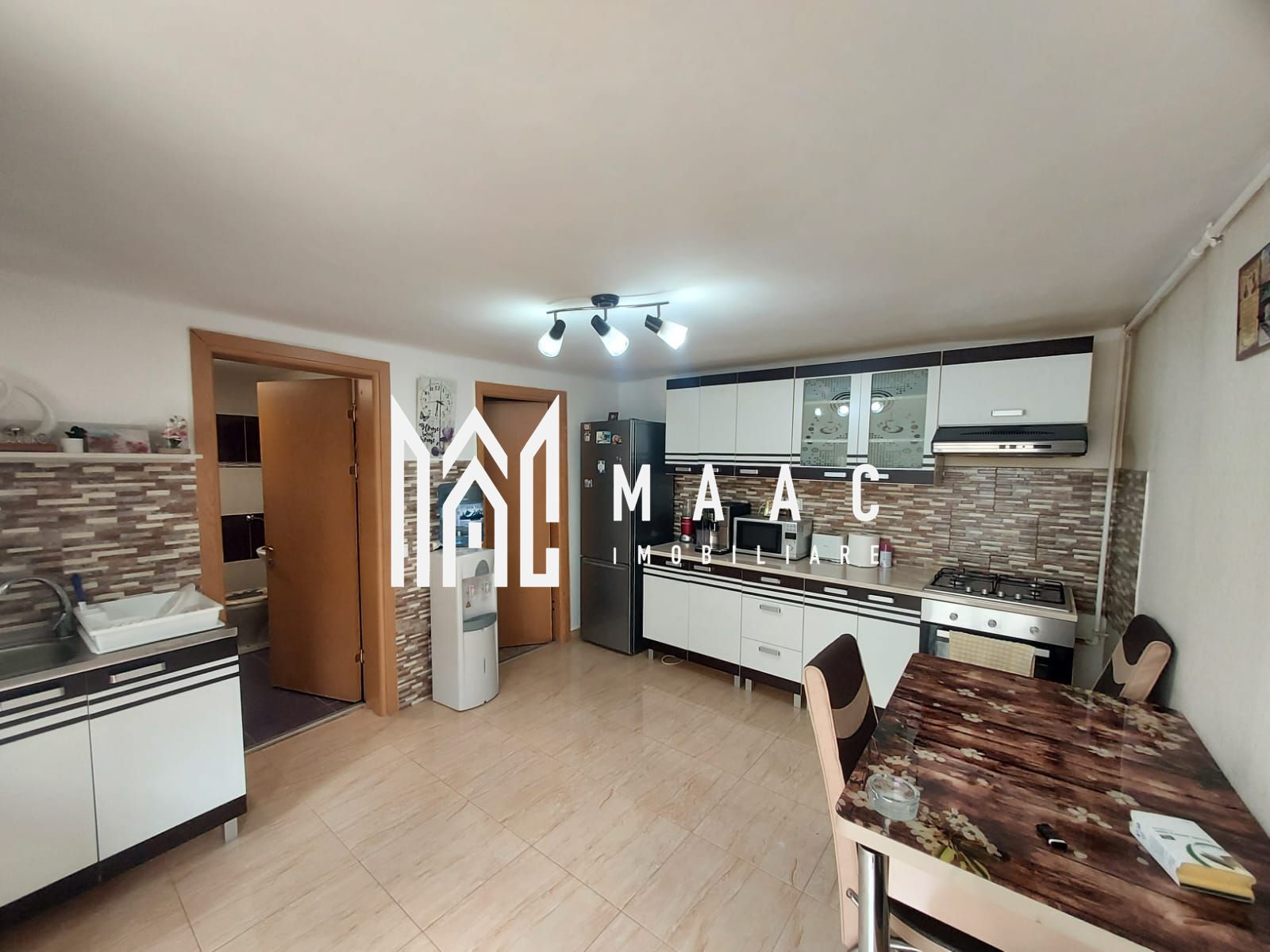 Casa de vânzare Sibiu | 2 camere | Gusterița, 50 mp, curte — fotografia 5