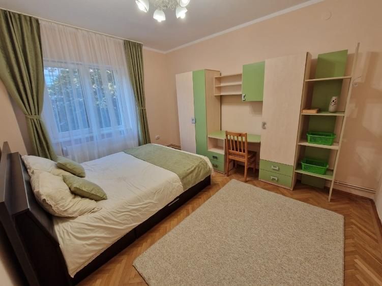 Apartament cu 4 camere și 2 băi de închiriat | Băile Neptun — fotografia 5