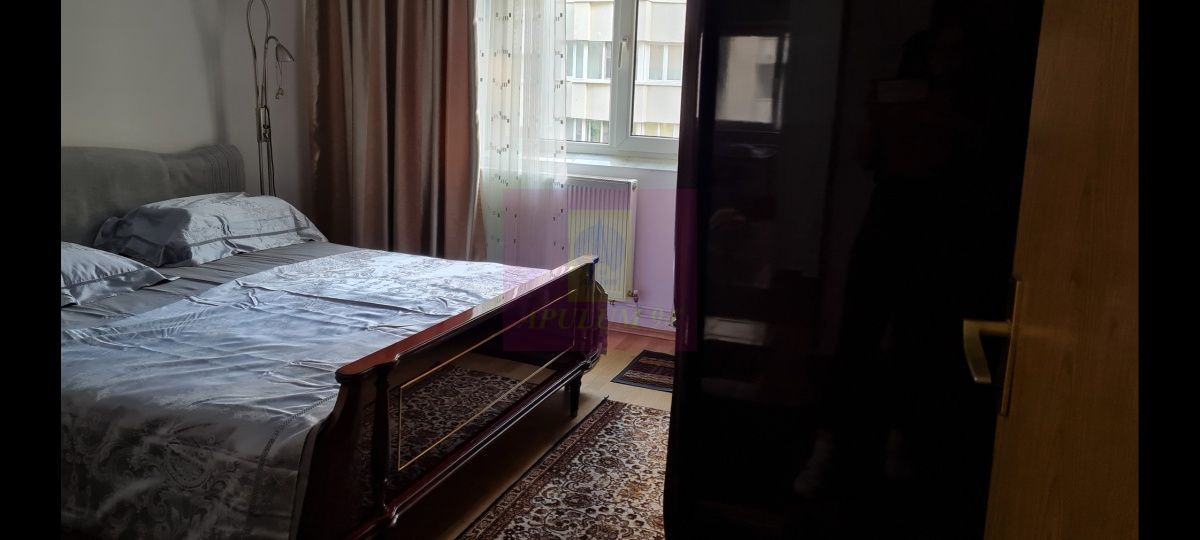 Vanzare apartament 3camere Nerva Traian — fotografia 5