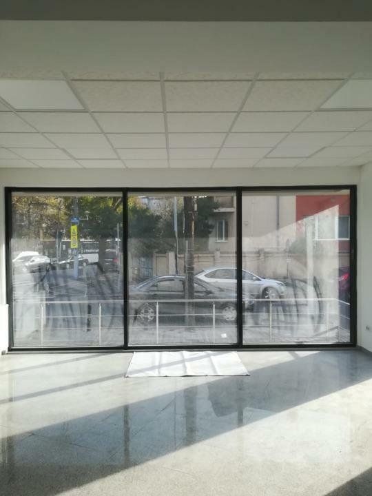 Vanzare spatiu comercial Drumul Sarii 150 mp — fotografia 3
