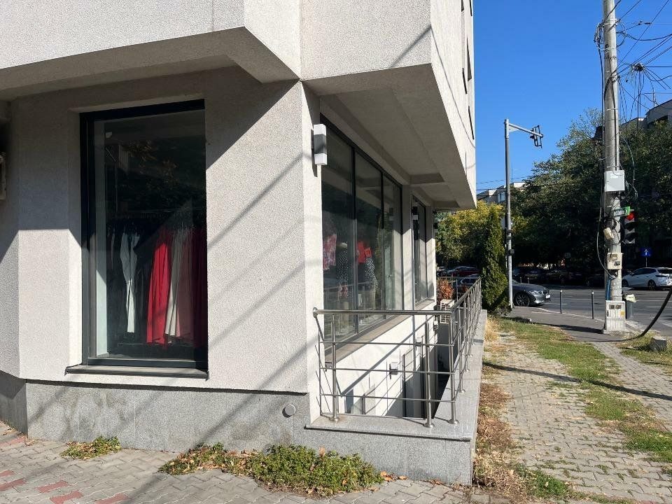 Vanzare spatiu comercial Drumul Sarii 150 mp — fotografia 6