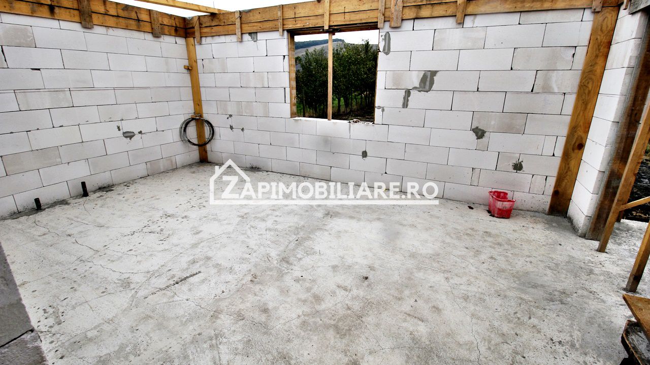 Casa 5 camere pe 1 nivel cu garaj si gard 176mp,1400mp teren — fotografia 20