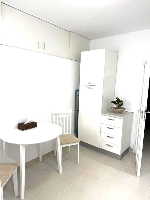 2 camere | Rond Alba Iulia | Vedere stradală | Renovare premium — fotografia 6