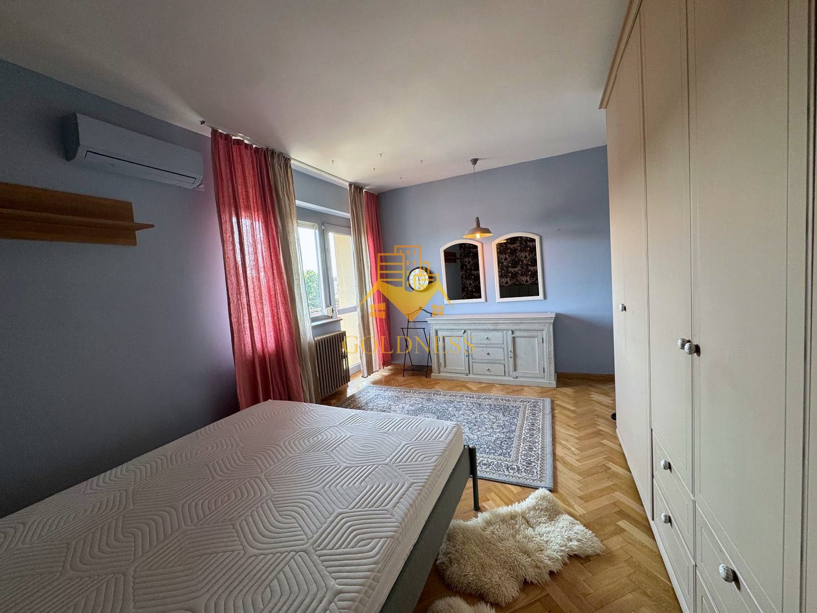 3 camere, Semicentral, 117mp, The Office, Bosch, Ntt Data, Paris — fotografia 4