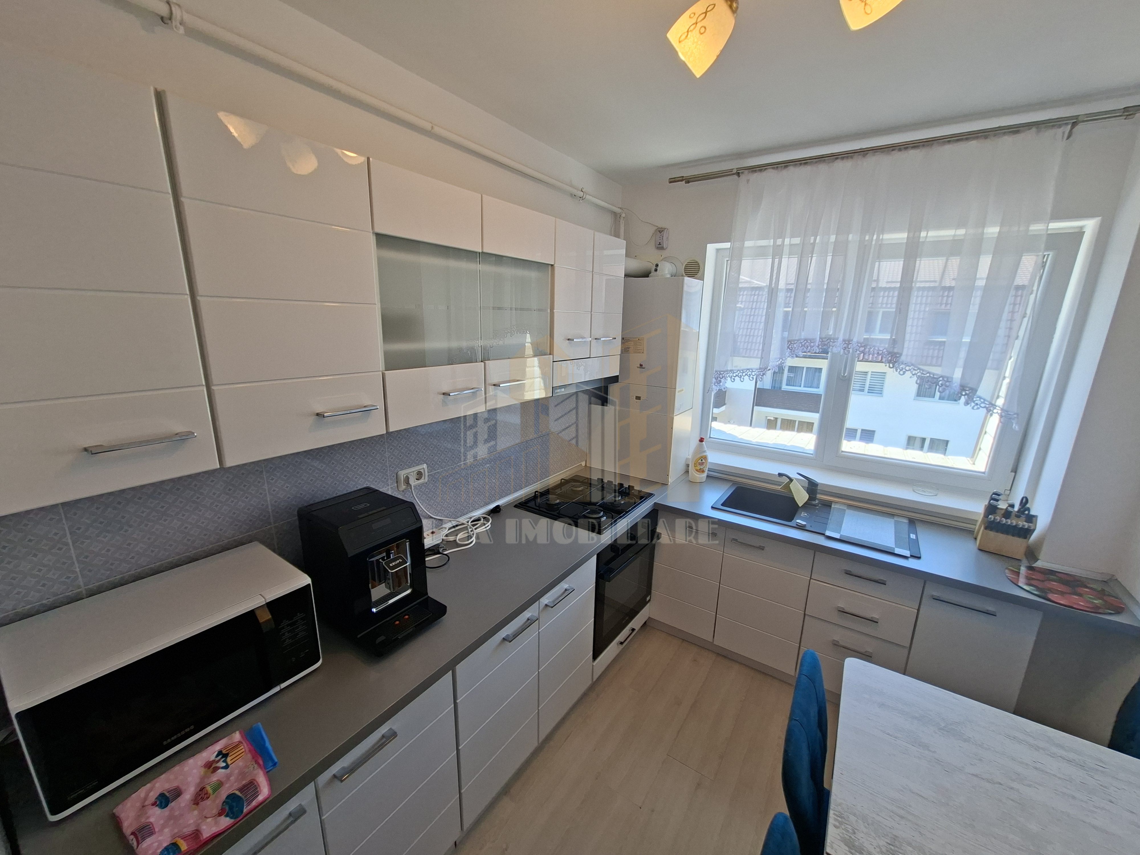 Apartament 2 camere decomandat Subcetate City Sanpetru Brasov — fotografia 5