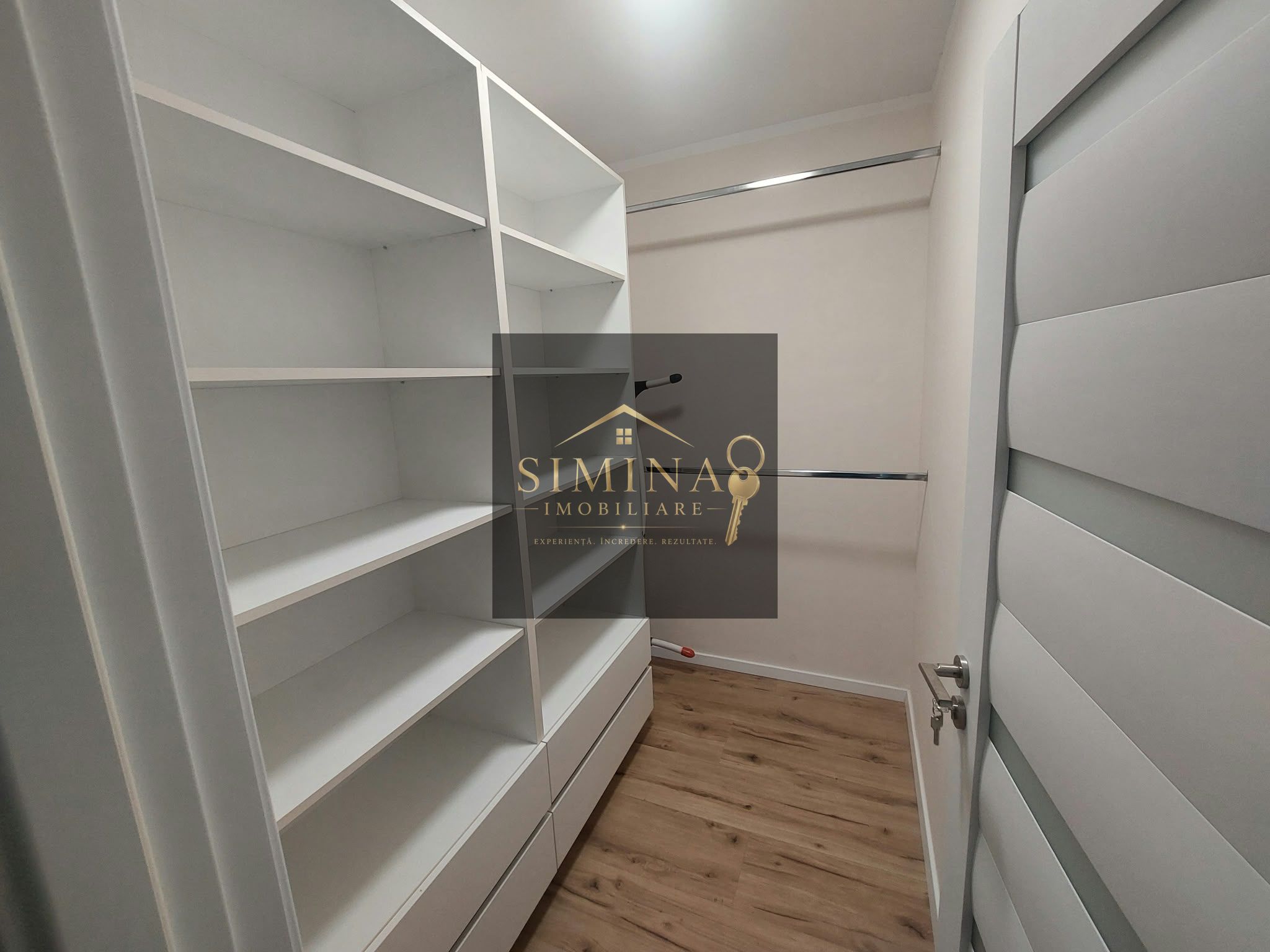 Apartament Modern, 2 Camere, De Închiriat, Complex Nou, Str Livezeni — fotografia 6