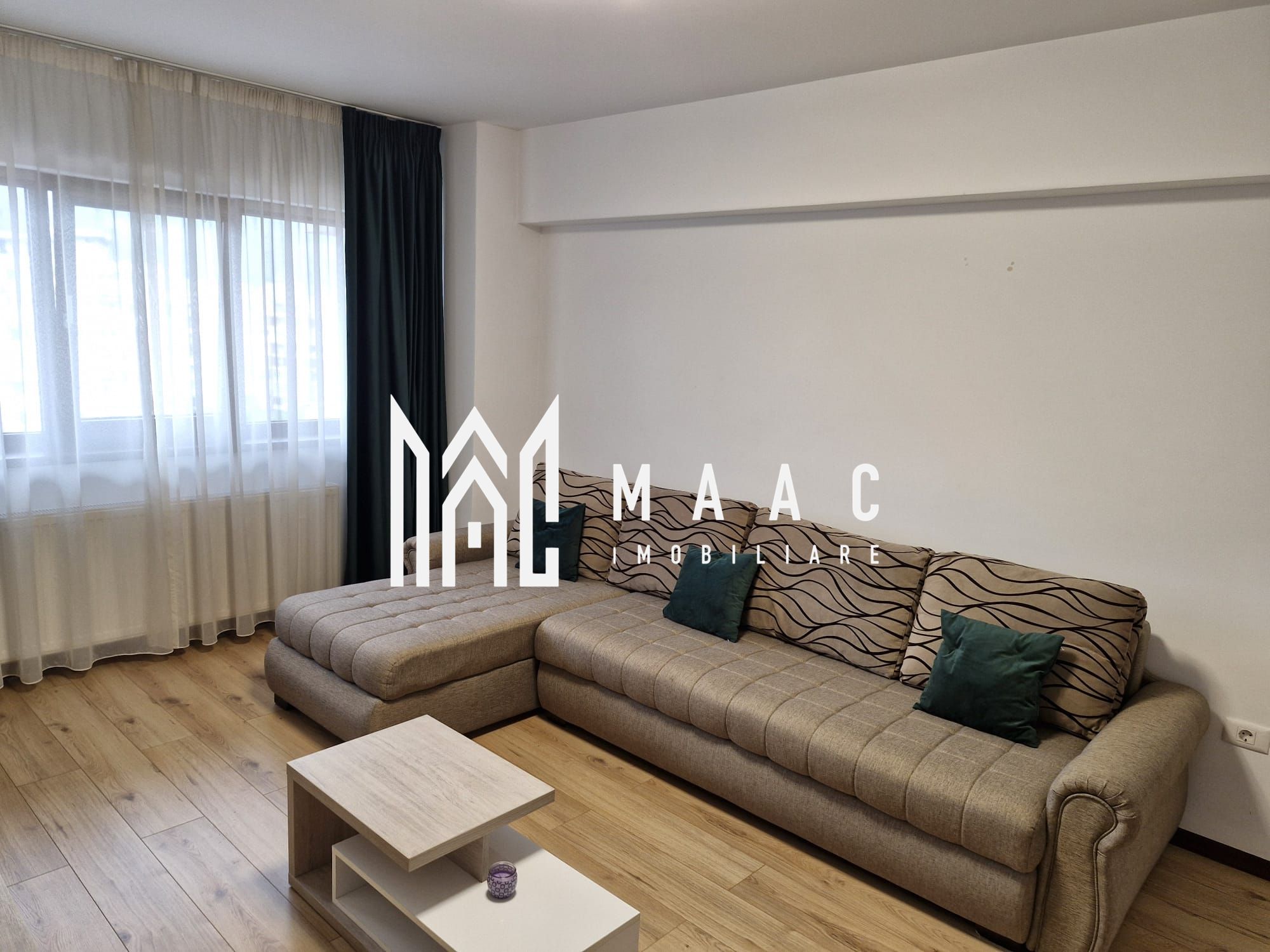 Apartament 2 camere de vânzare | Piața Simian, Râmnicu Vâlcea — fotografia 3