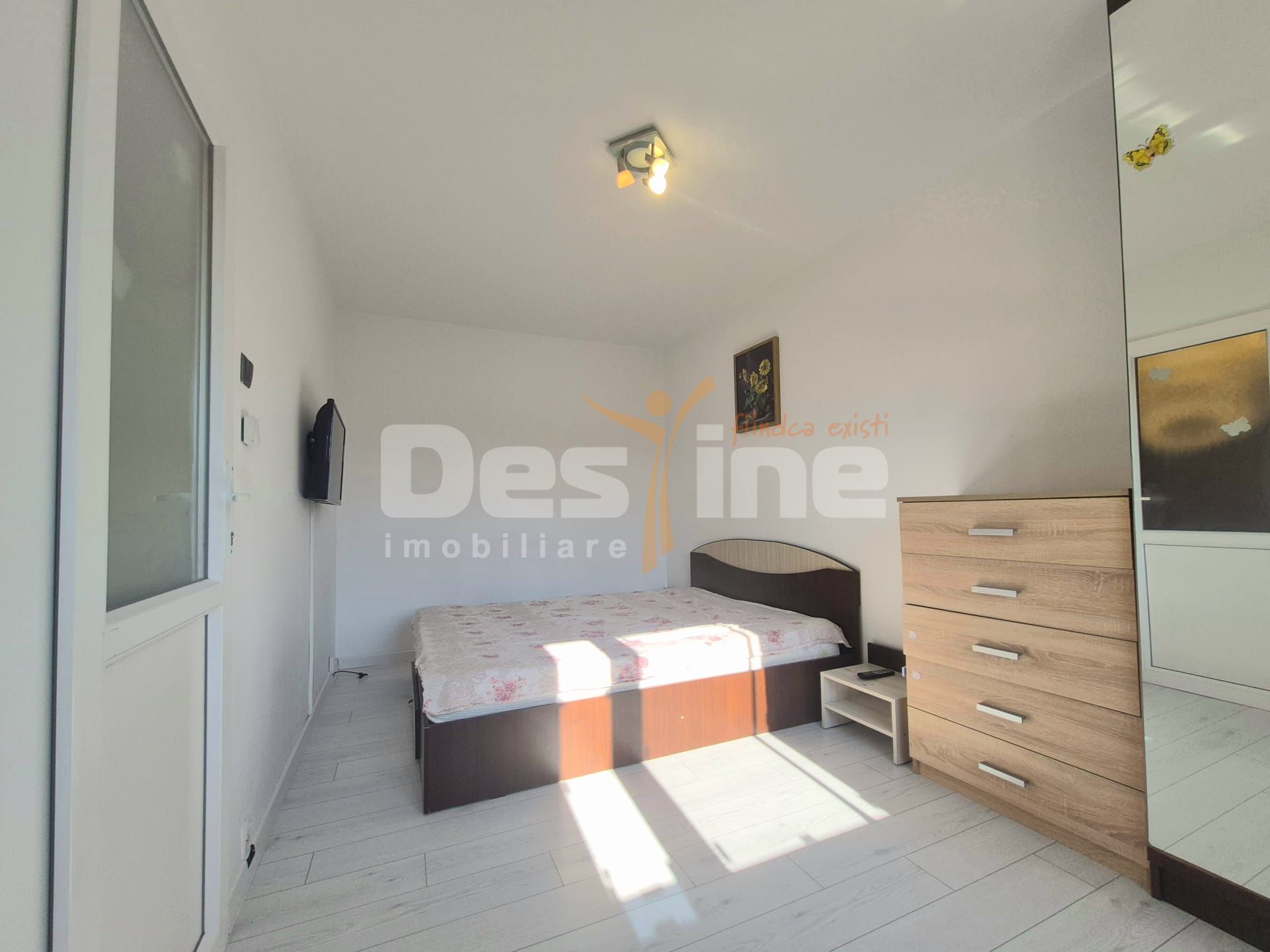 De închiriat apartament 2 camere- Zona Tomis Nord — fotografia 3