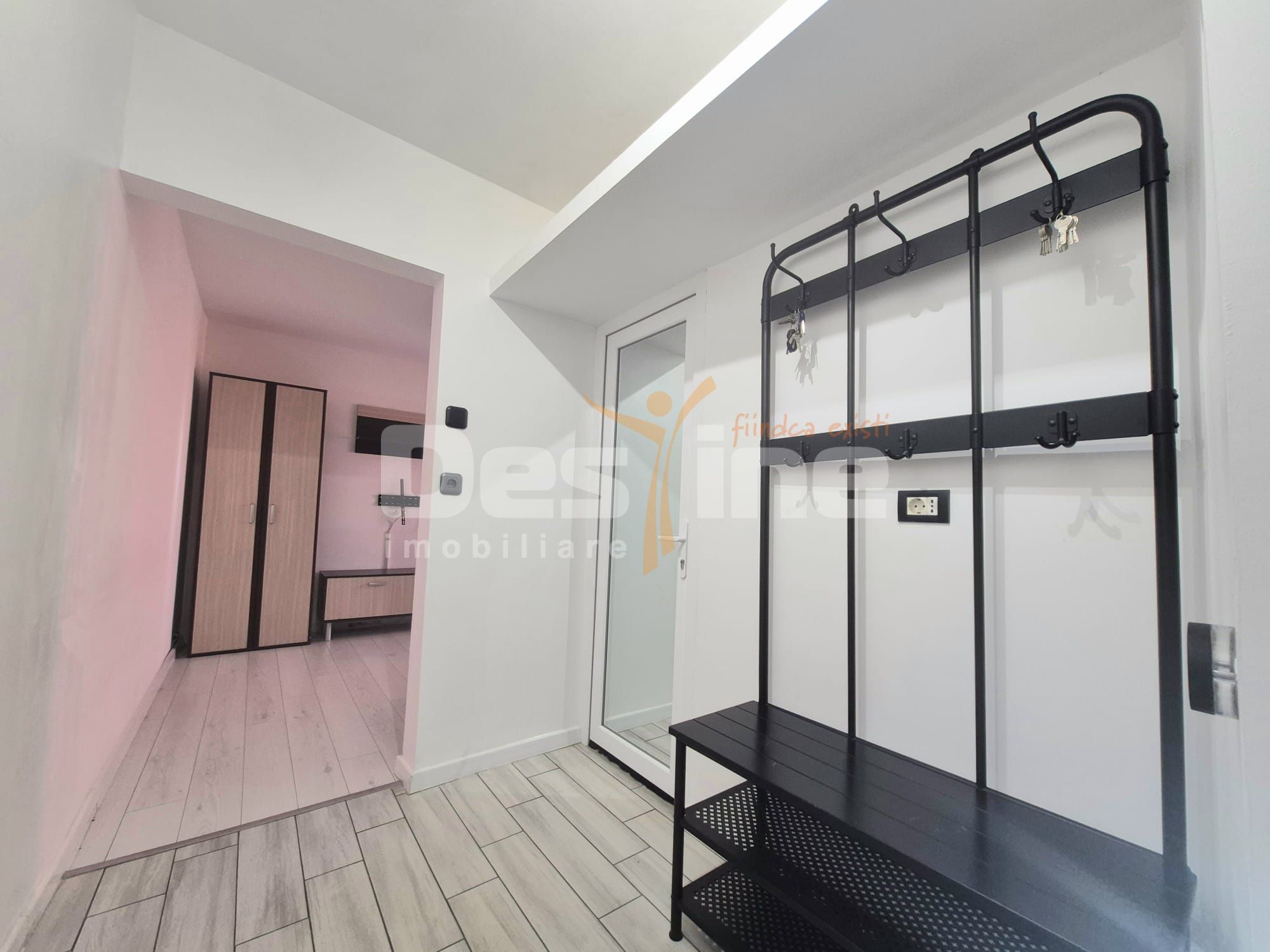 De închiriat apartament 2 camere- Zona Tomis Nord — fotografia 5