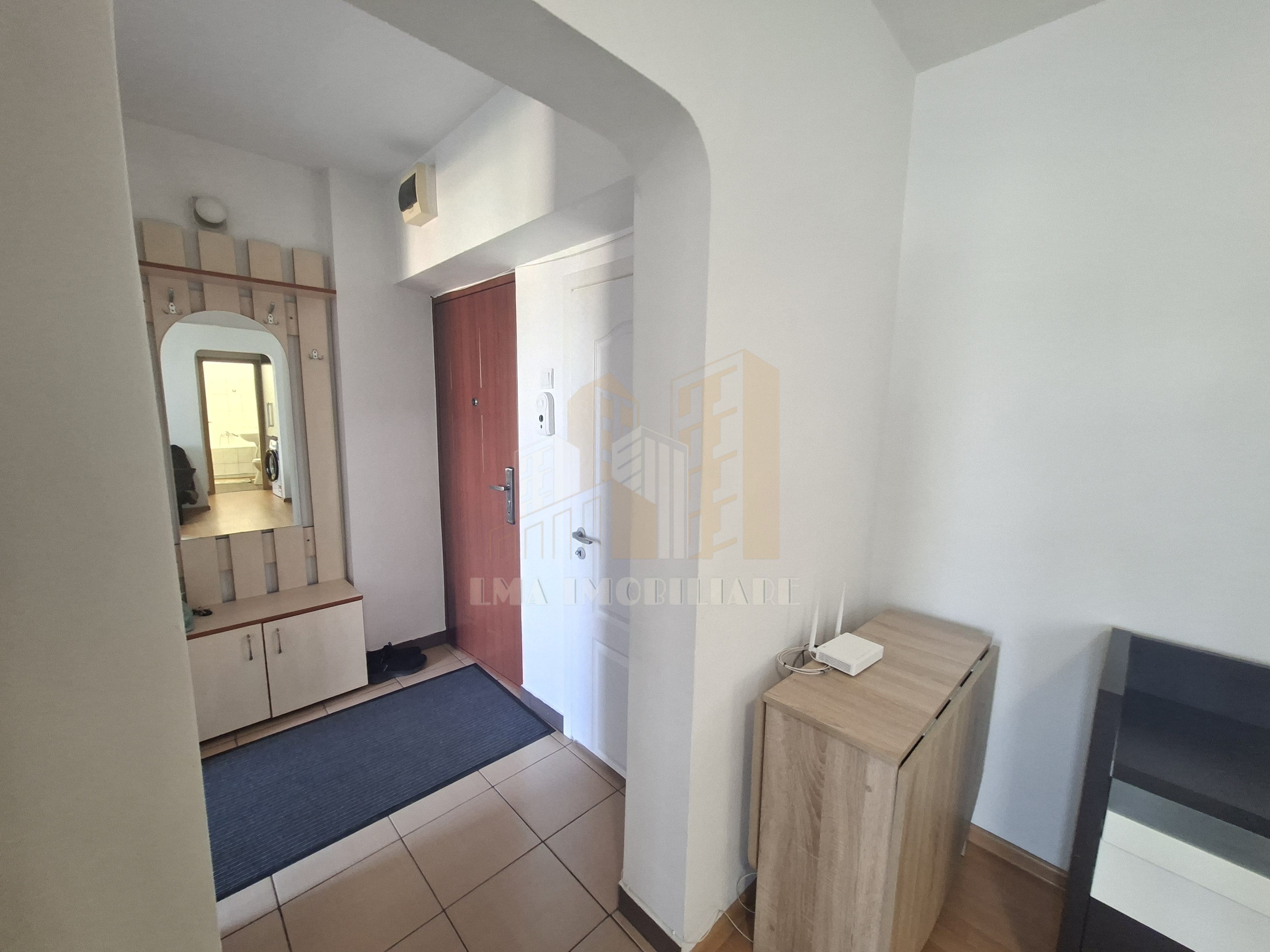 Apartament 2 camere semidecomandat Saturn  Brasov