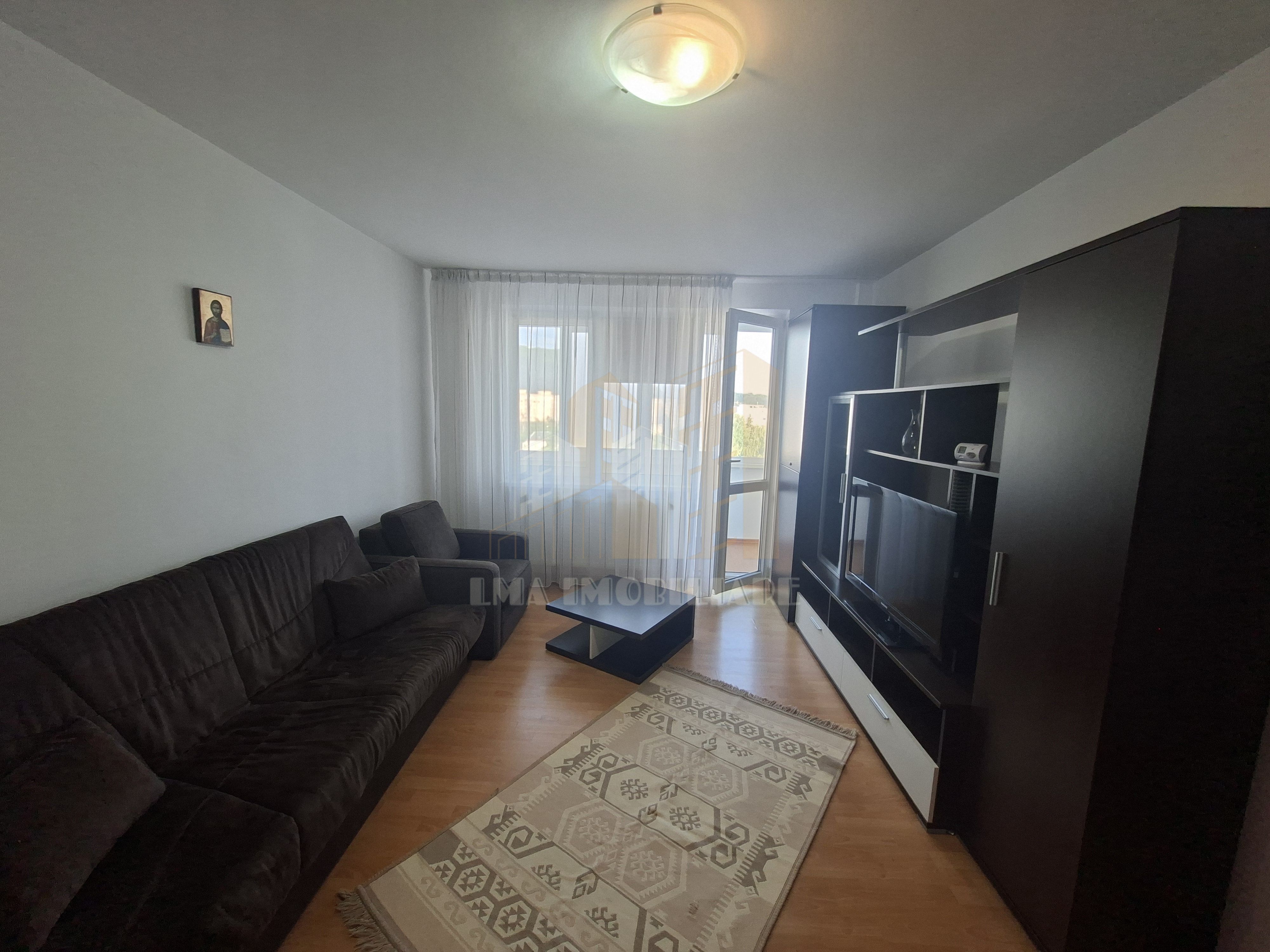 Apartament 2 camere semidecomandat Saturn  Brasov — fotografia 4