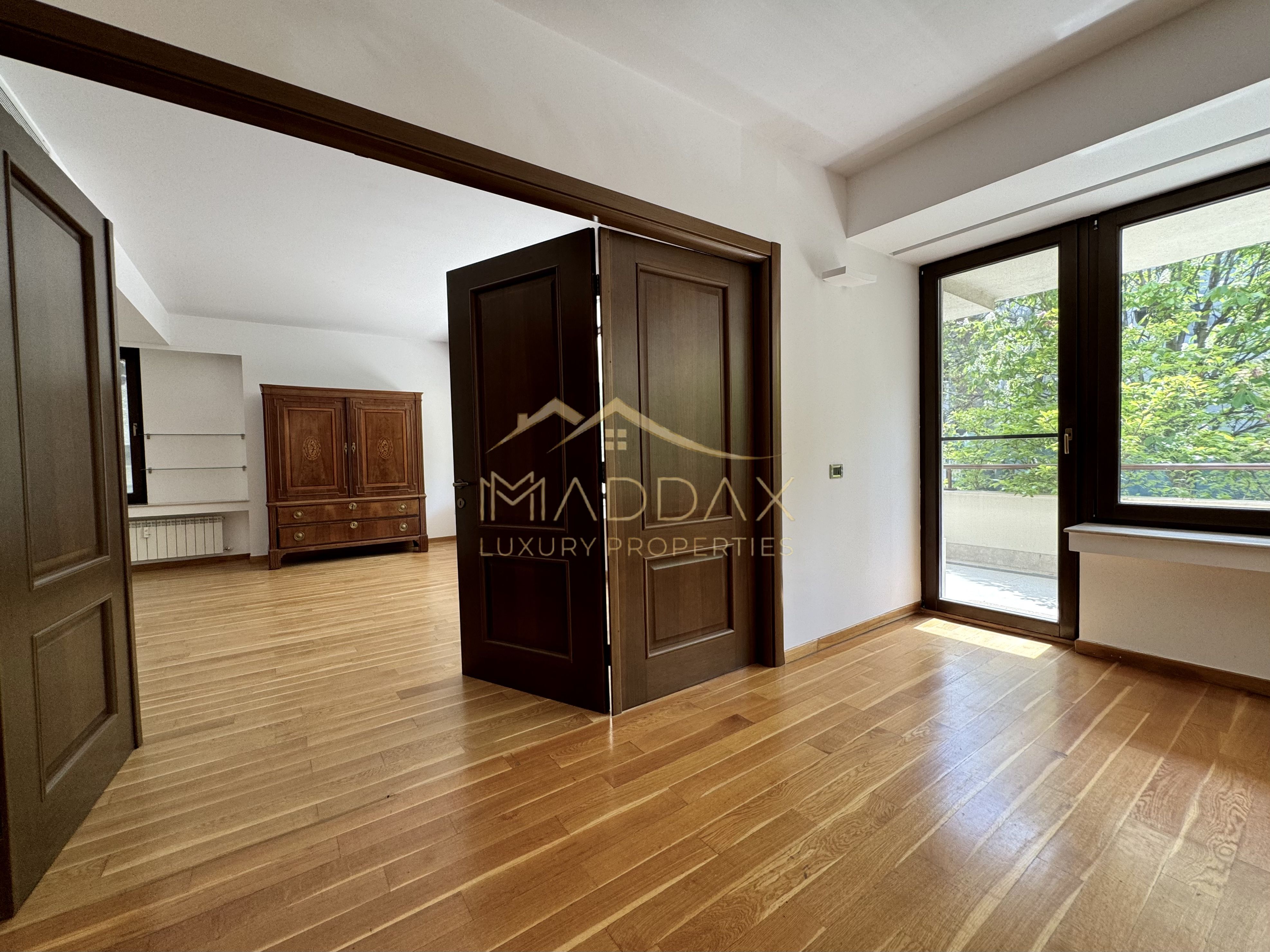 Apartament cu 4 camere 250mp* 2 parcări subterane / Dorobanti-Capitale — fotografia 13