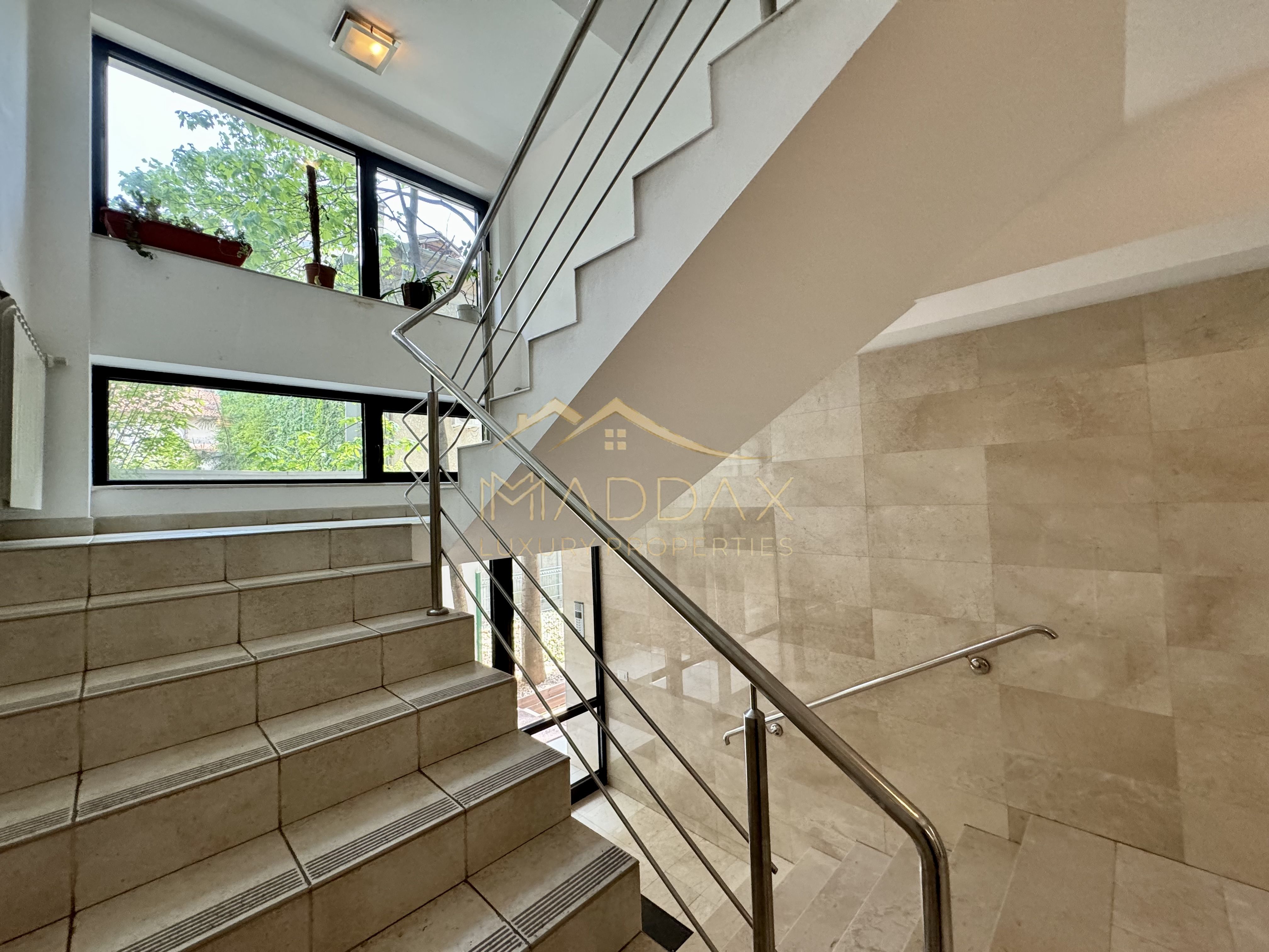 Apartament cu 4 camere 250mp* 2 parcări subterane / Dorobanti-Capitale — fotografia 55