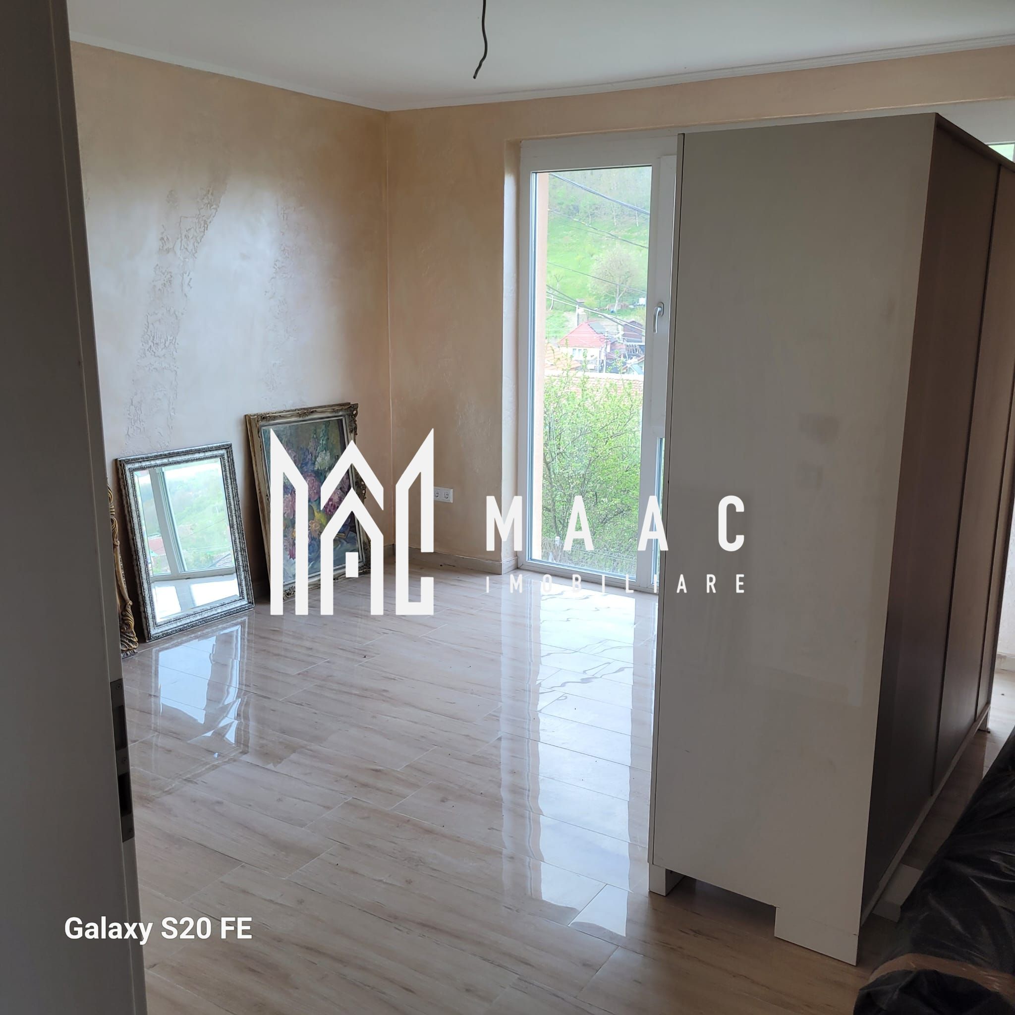 Vila noua I  Slimnic I Teren I Garaj — fotografia 10