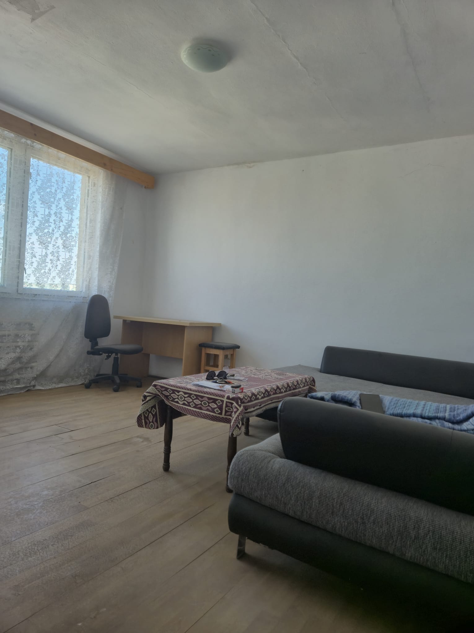 Apartament 2 camere, cu mansarda, Arhive — fotografia 3
