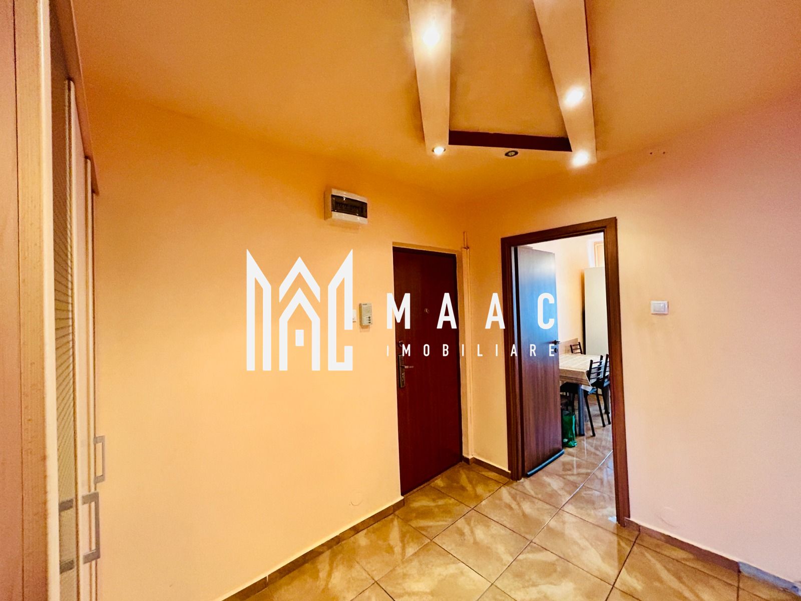 Apartament 3 camere Sibiu | Hipodrom 4 | etaj 2, balcon — fotografia 8