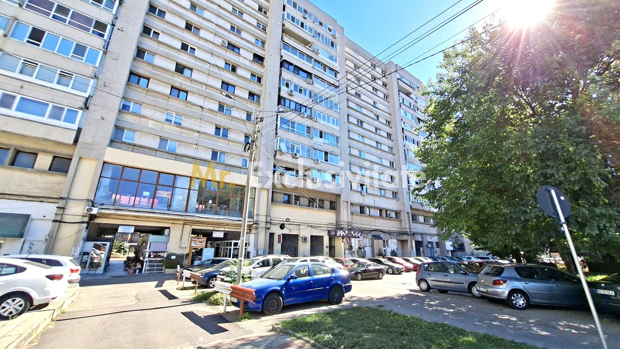 Apartament 3 camere Ultracentral-Pitesti-Bloc Mobilux etaj intermediar — fotografia 12