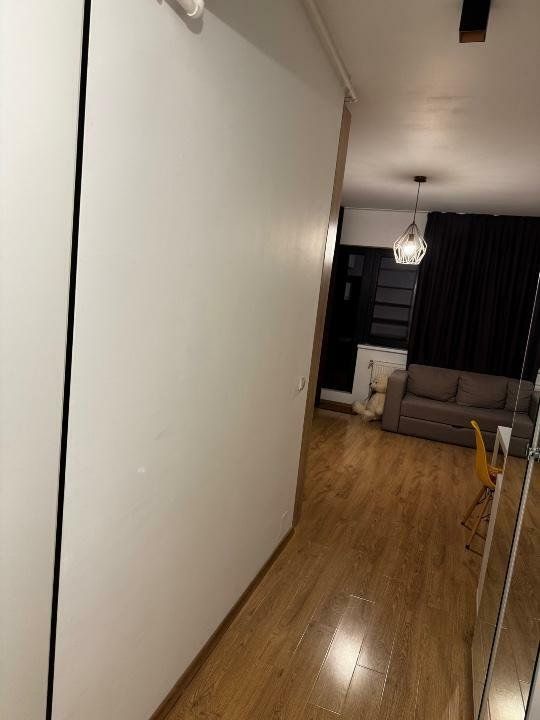 Proprietar - Vand apartament 2 camere mobilat la 5 minute de metrou Jiului — fotografia 4