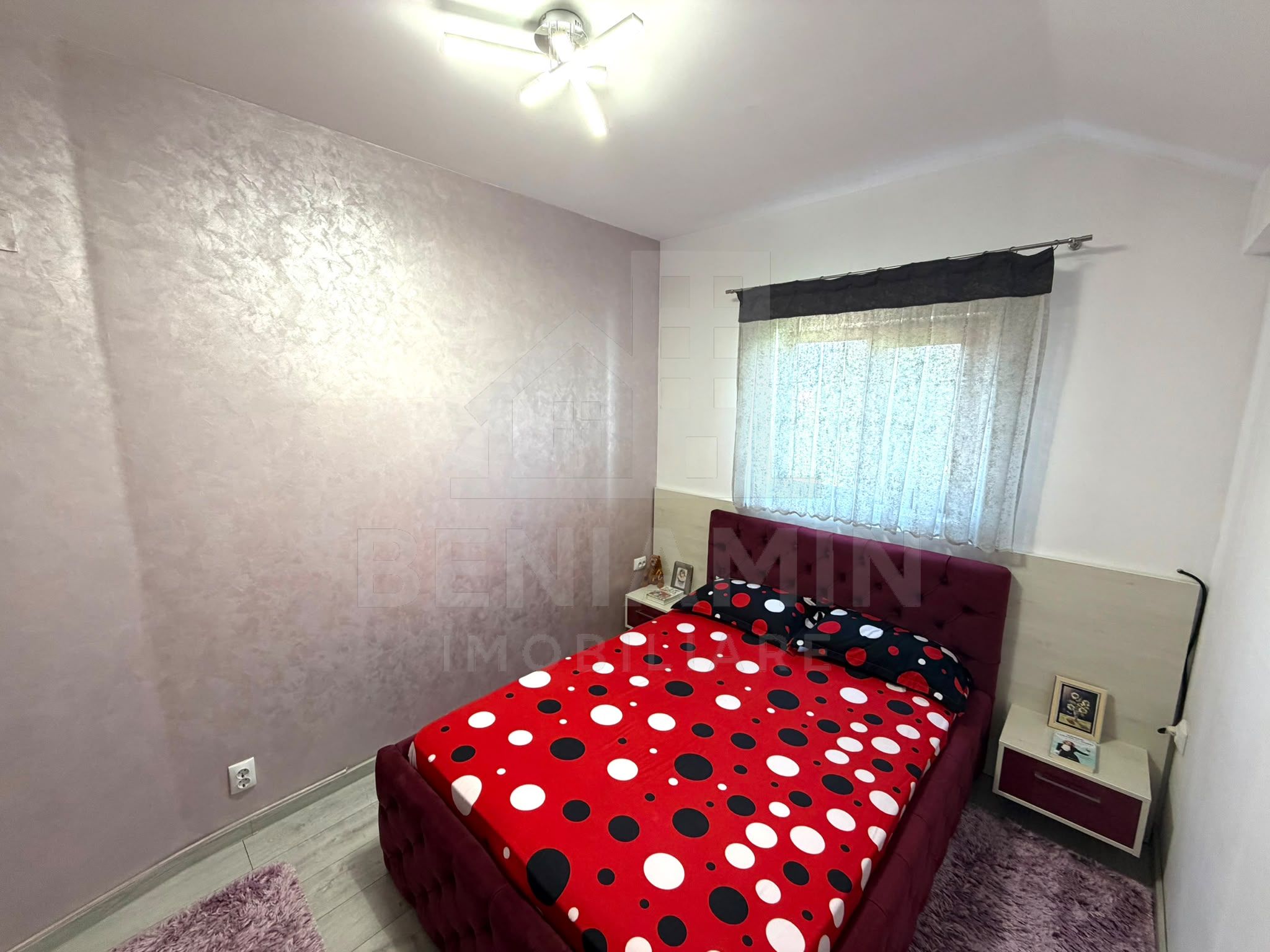 Apartament cu 3 camere si 3 bai in Craiovita Noua - Promenada Mall - — fotografia 11